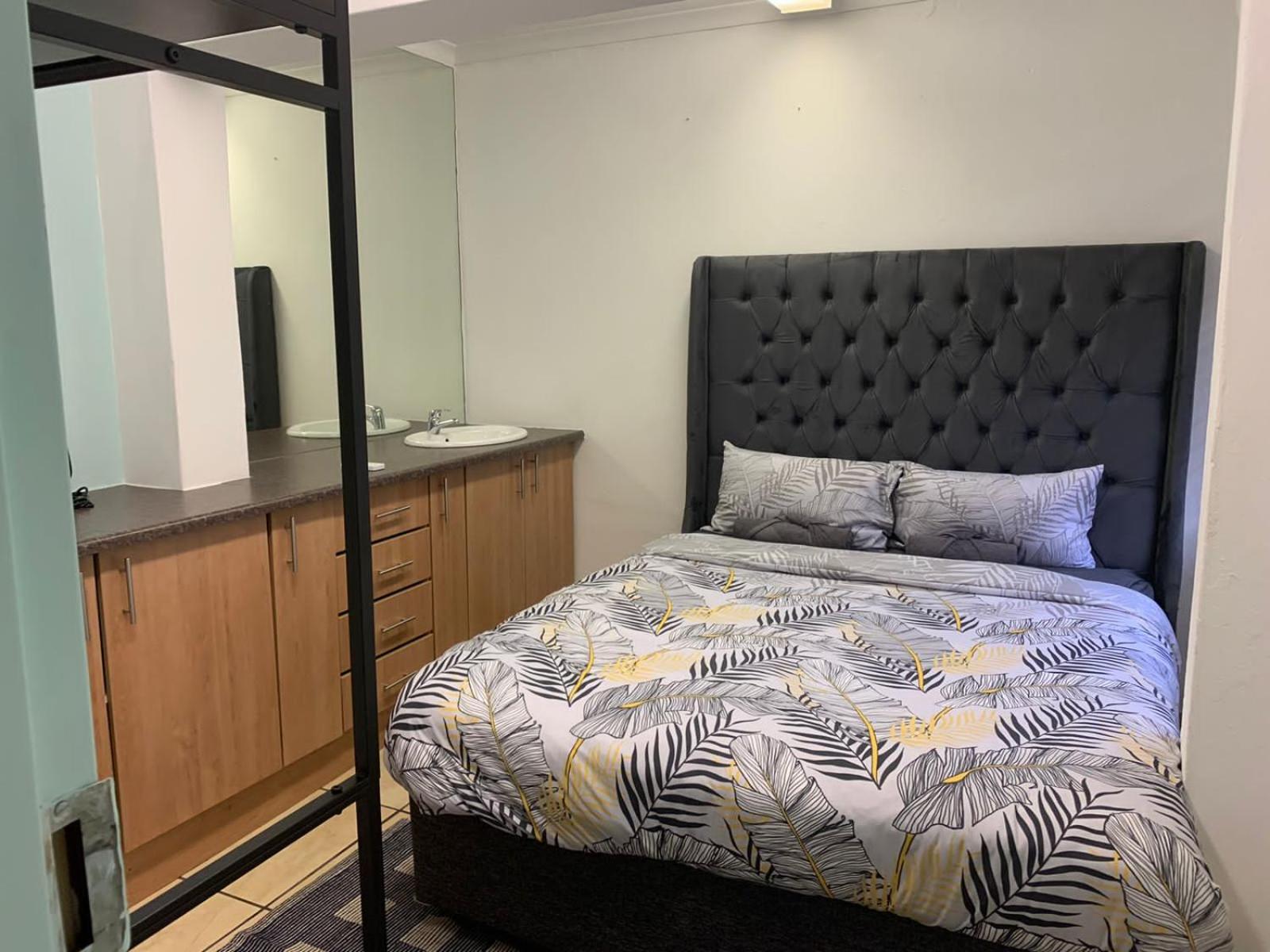 Double Room With Shared Bathroom photo 1