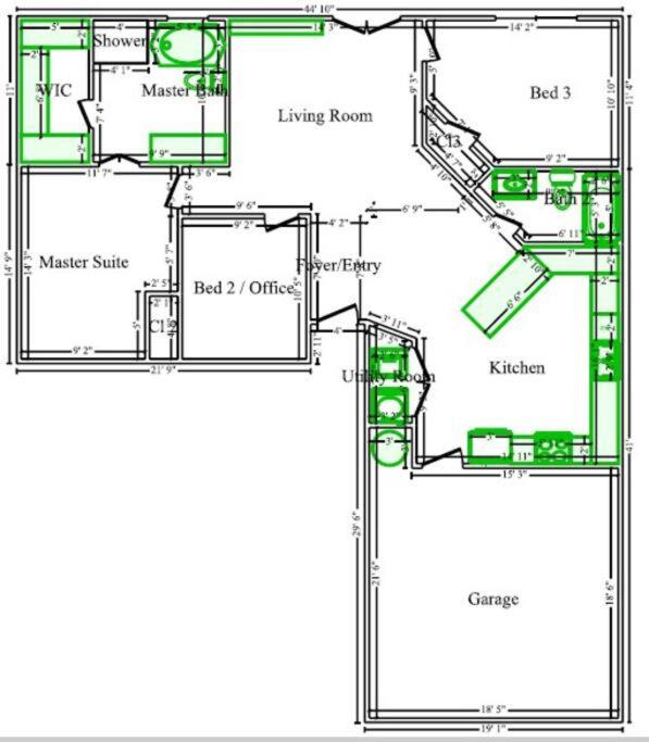 Three-Bedroom House photo 3