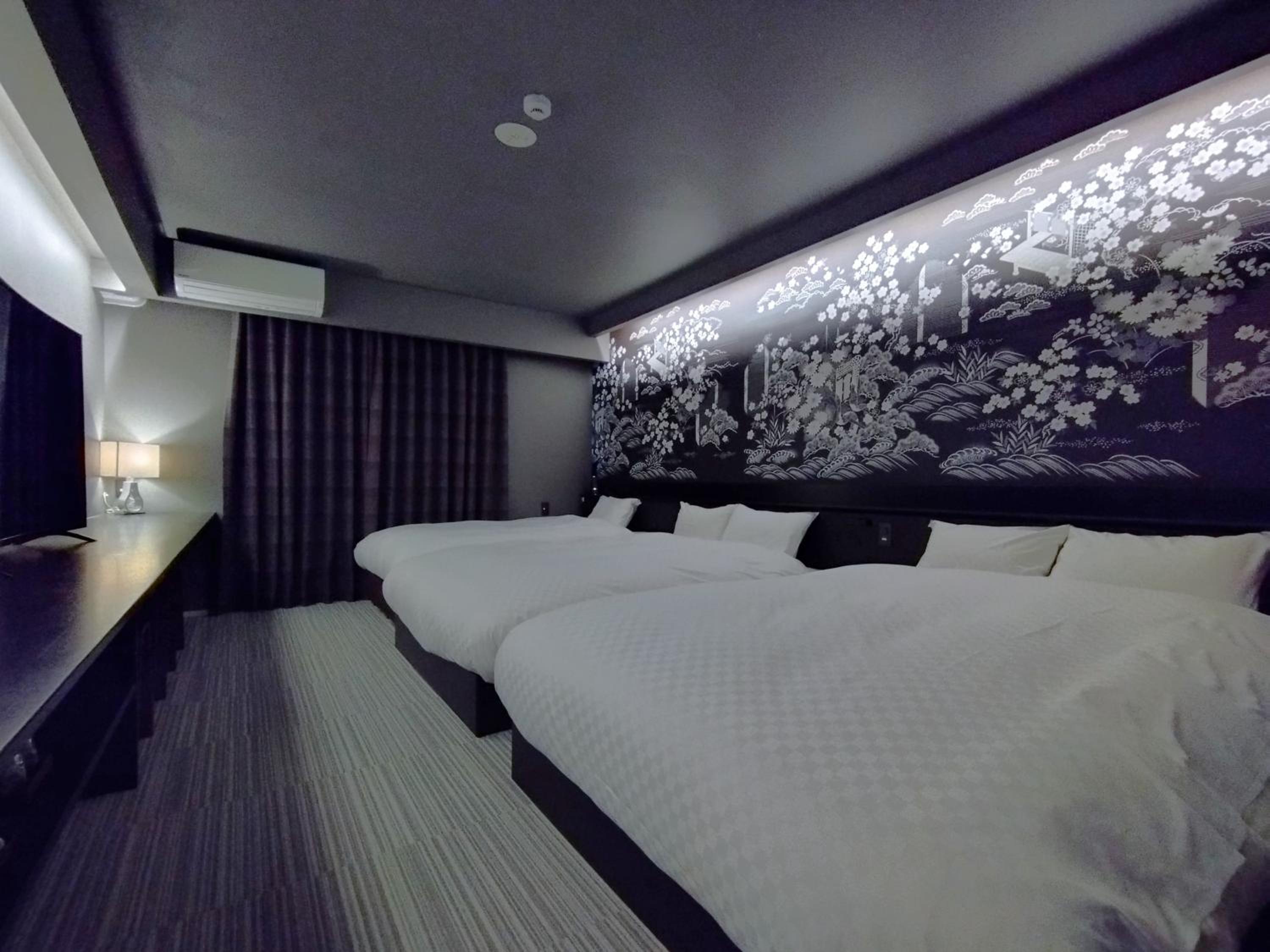 Superior Suite
