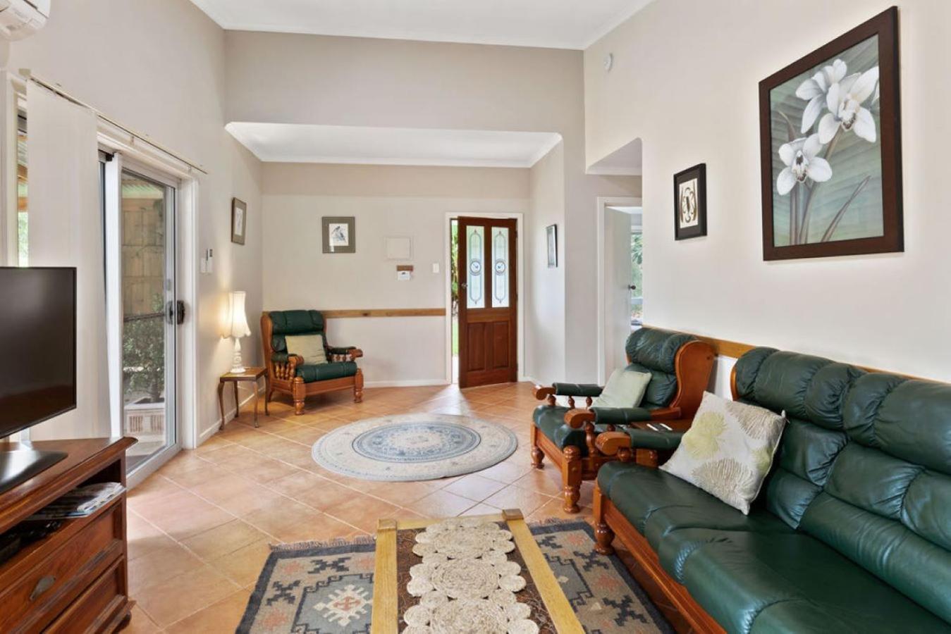 Two-Bedroom Chalet photo 2