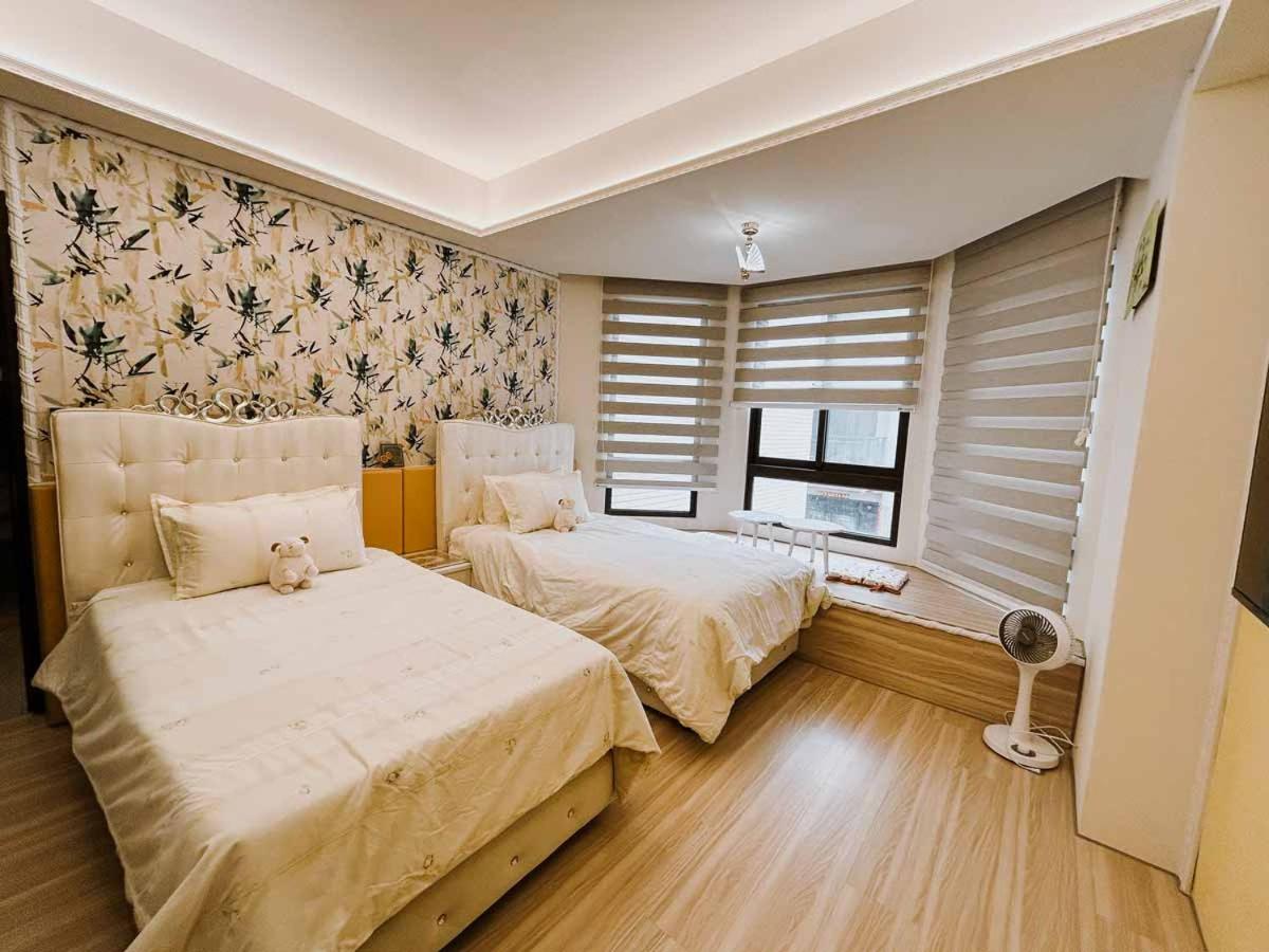 Double or Twin Room with Shared Bathroom