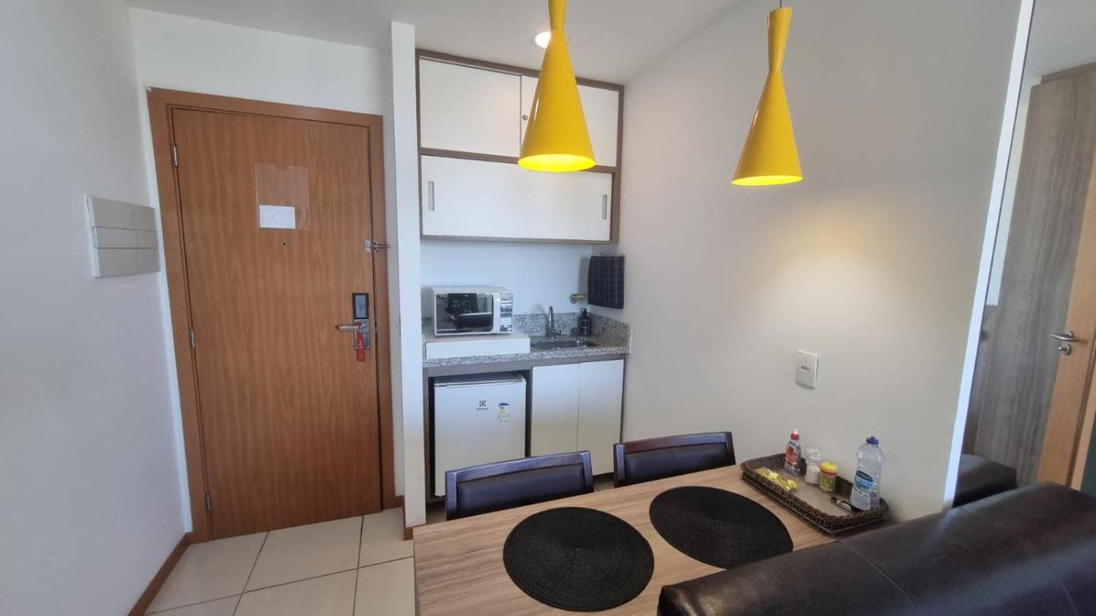 Studio Apartment - Photo 14