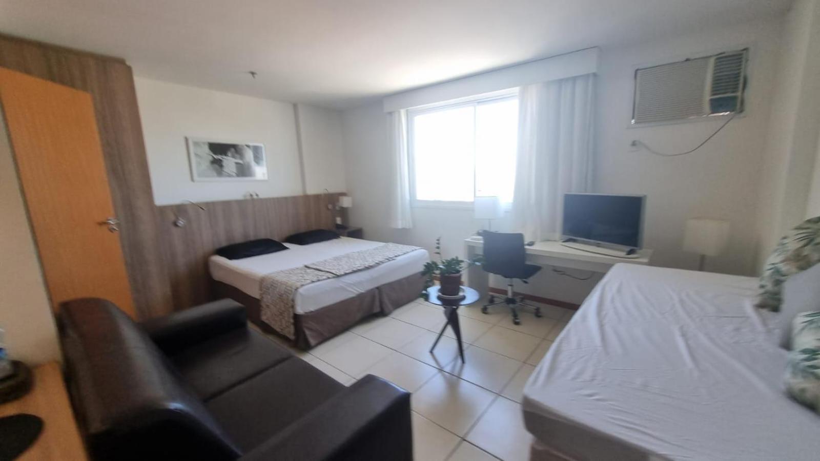 Studio Apartment - Photo 18