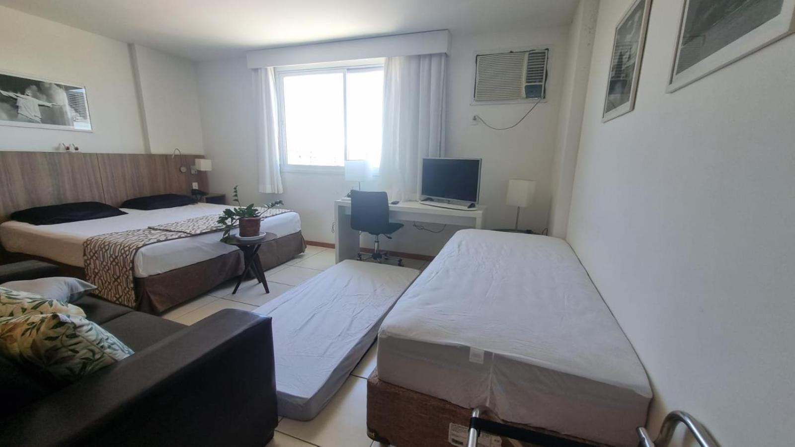 Studio Apartment - Photo 11