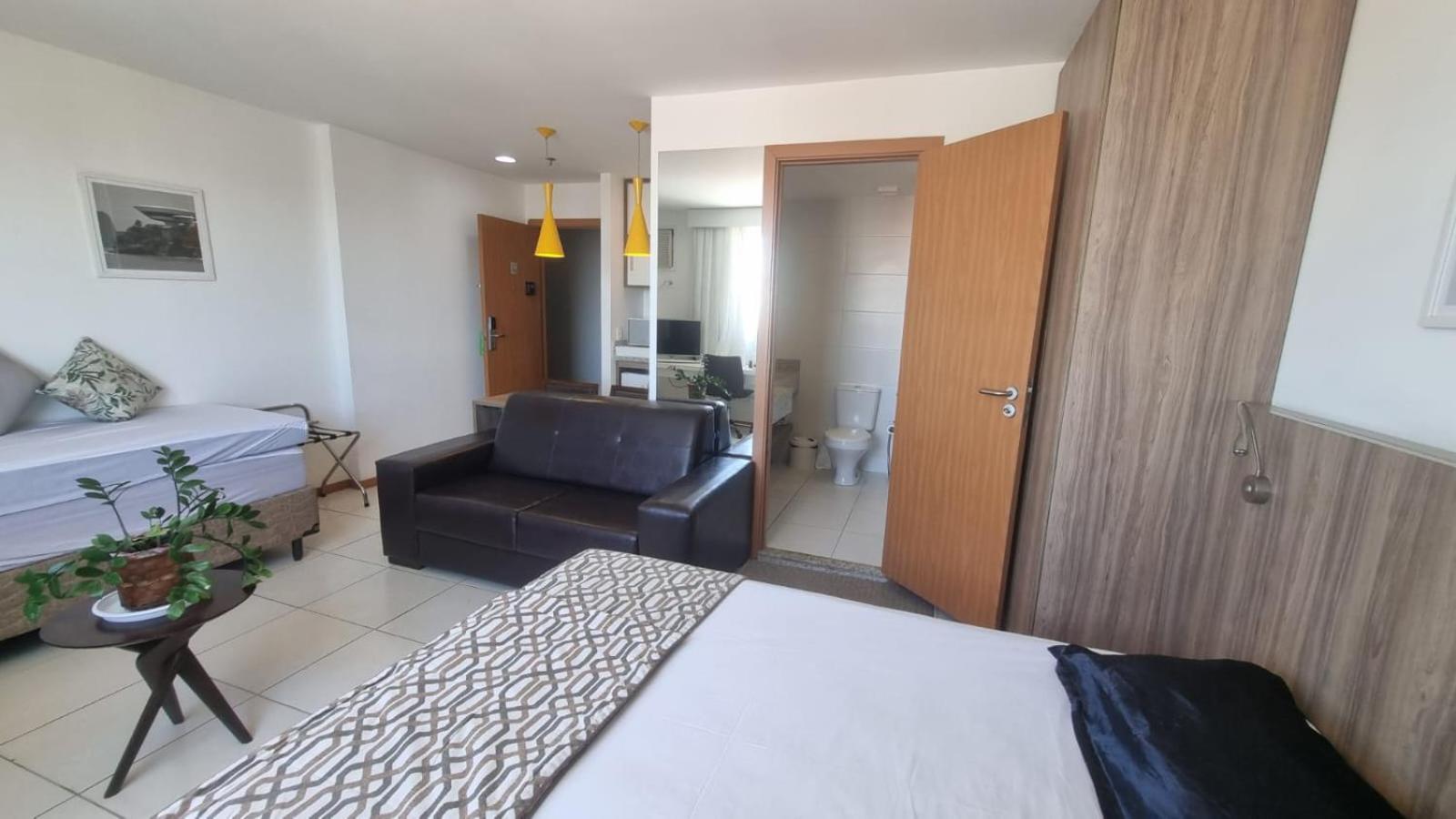 Studio Apartment - Photo 4