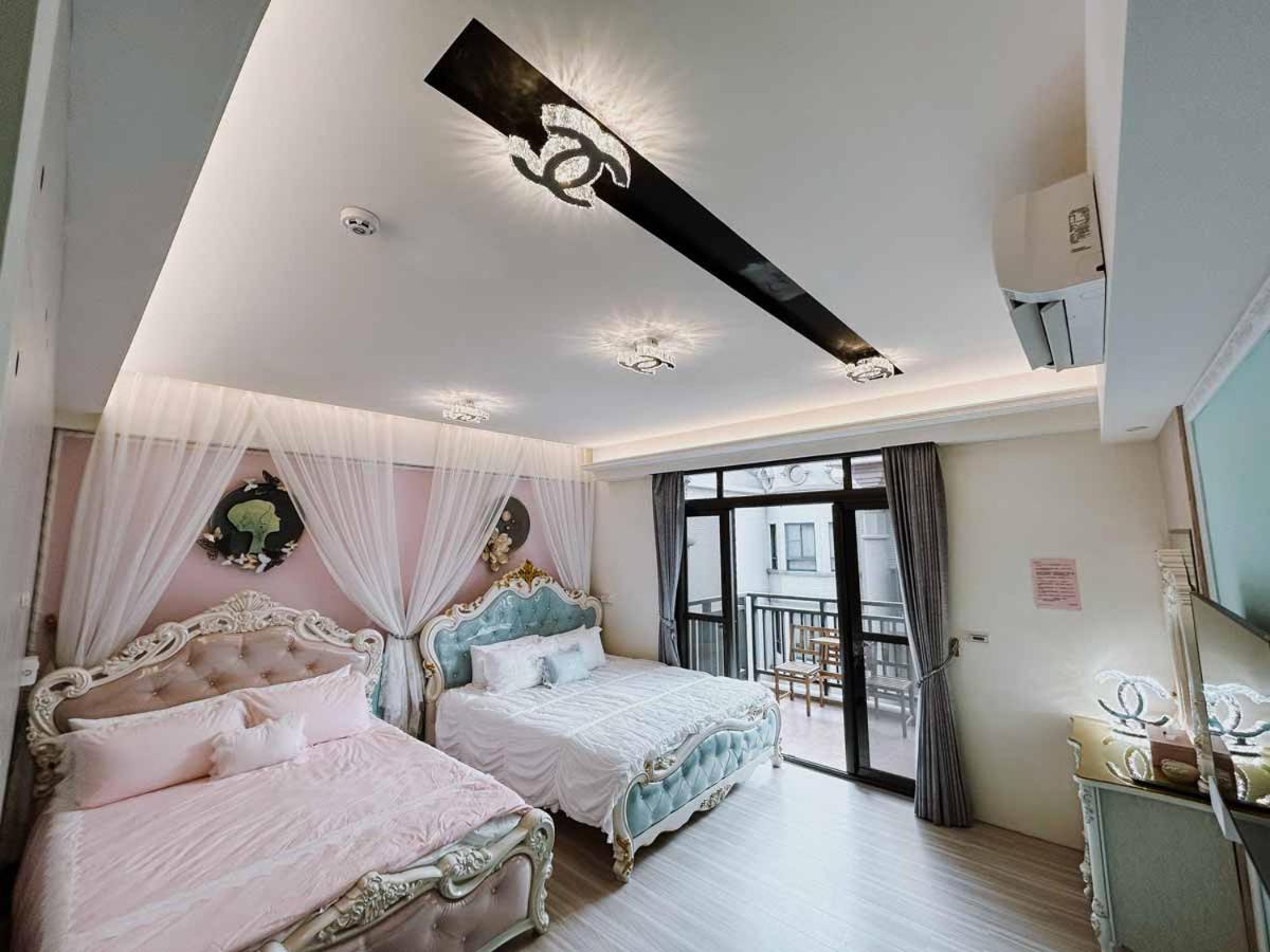 Queen Room with Two Queen Beds