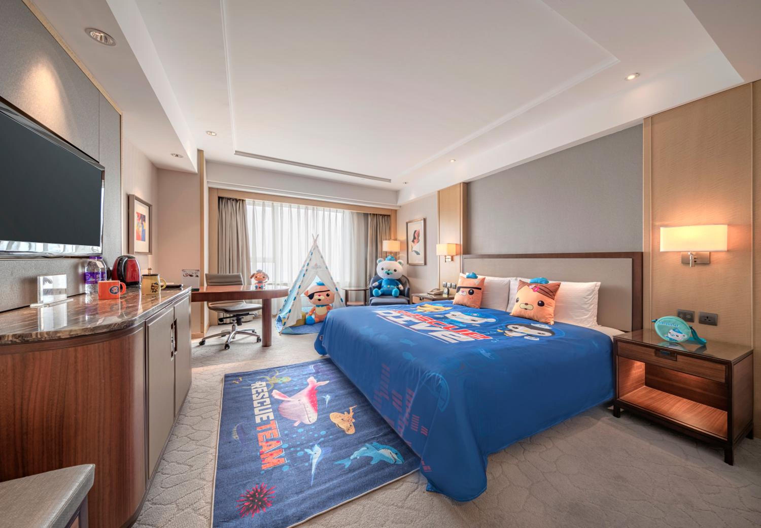 Deluxe King Room photo 3