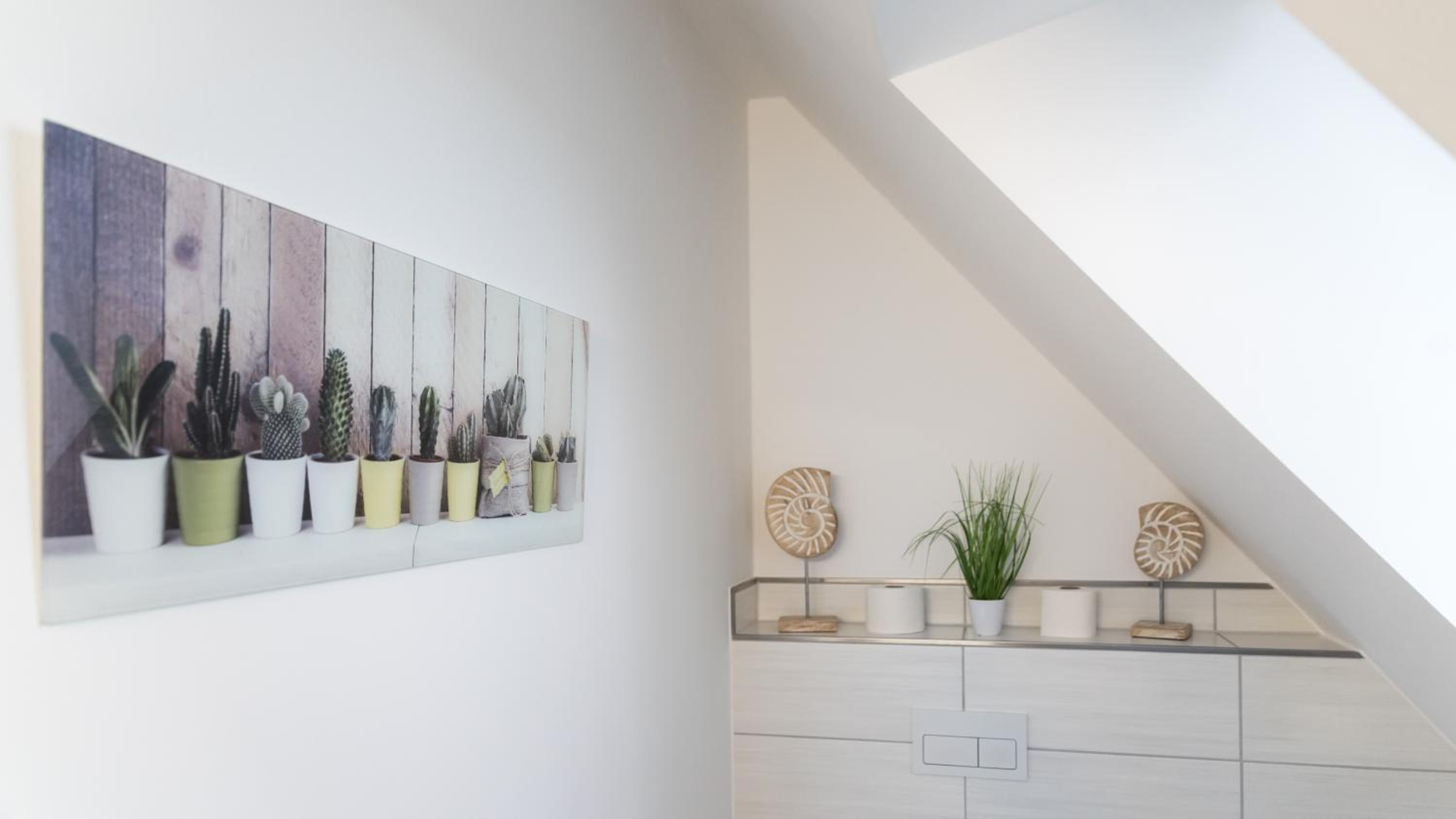 Three-Bedroom Apartment - Photo 15