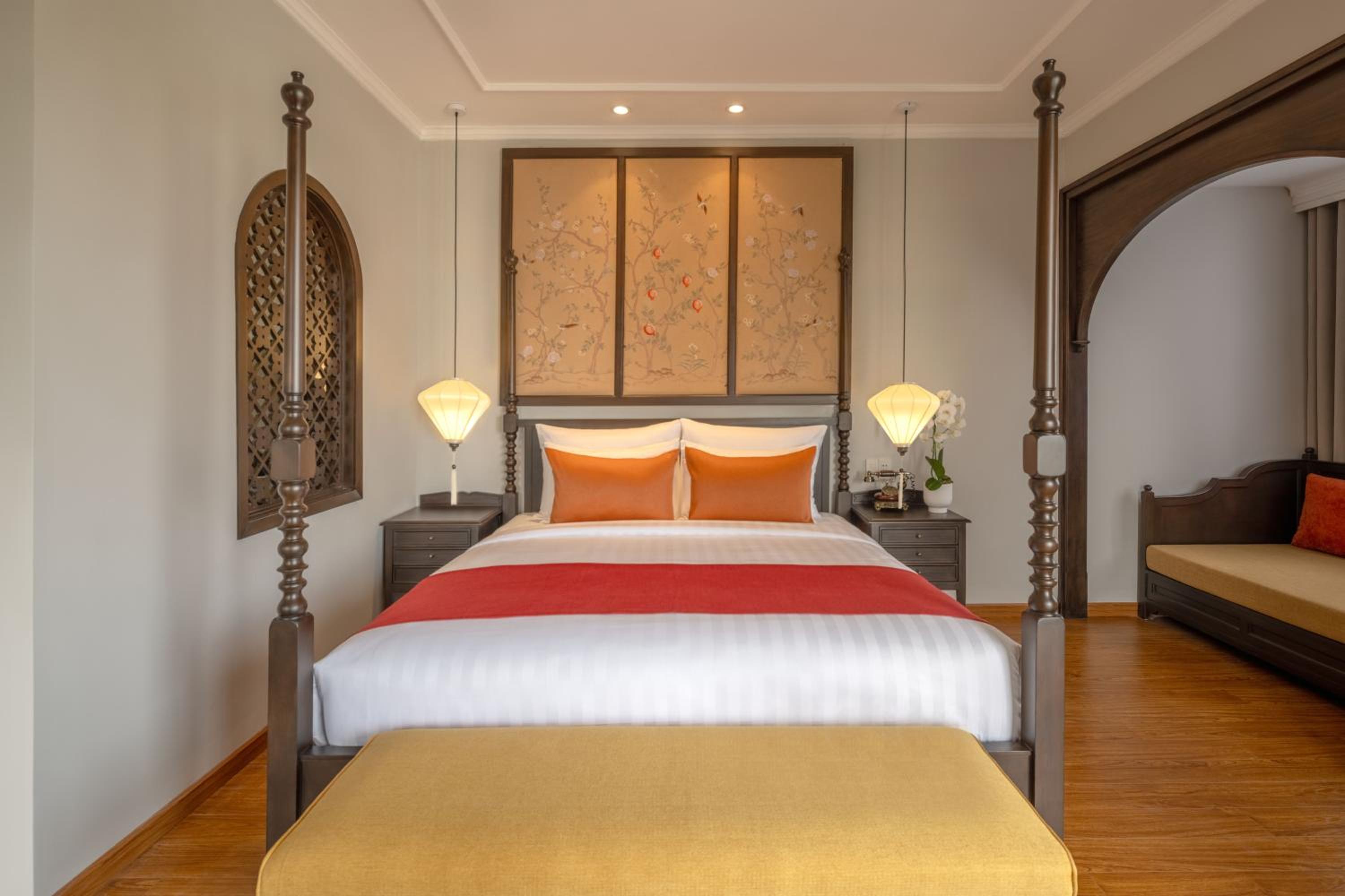 Senior Residence Suite - Free daily 30-min foot massage per pax photo 3