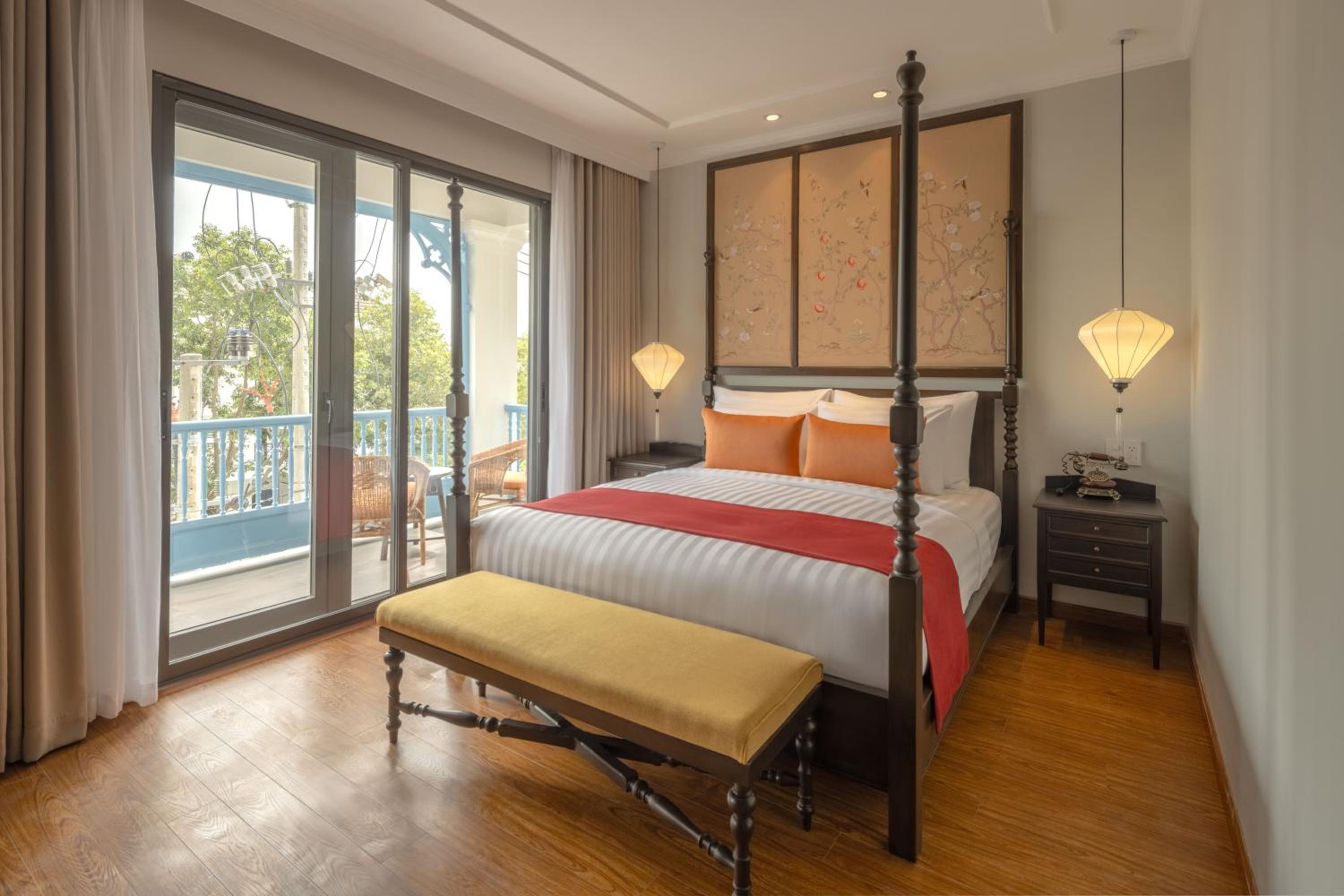 Senior Residence Suite - Free daily 30-min foot massage per pax photo 2