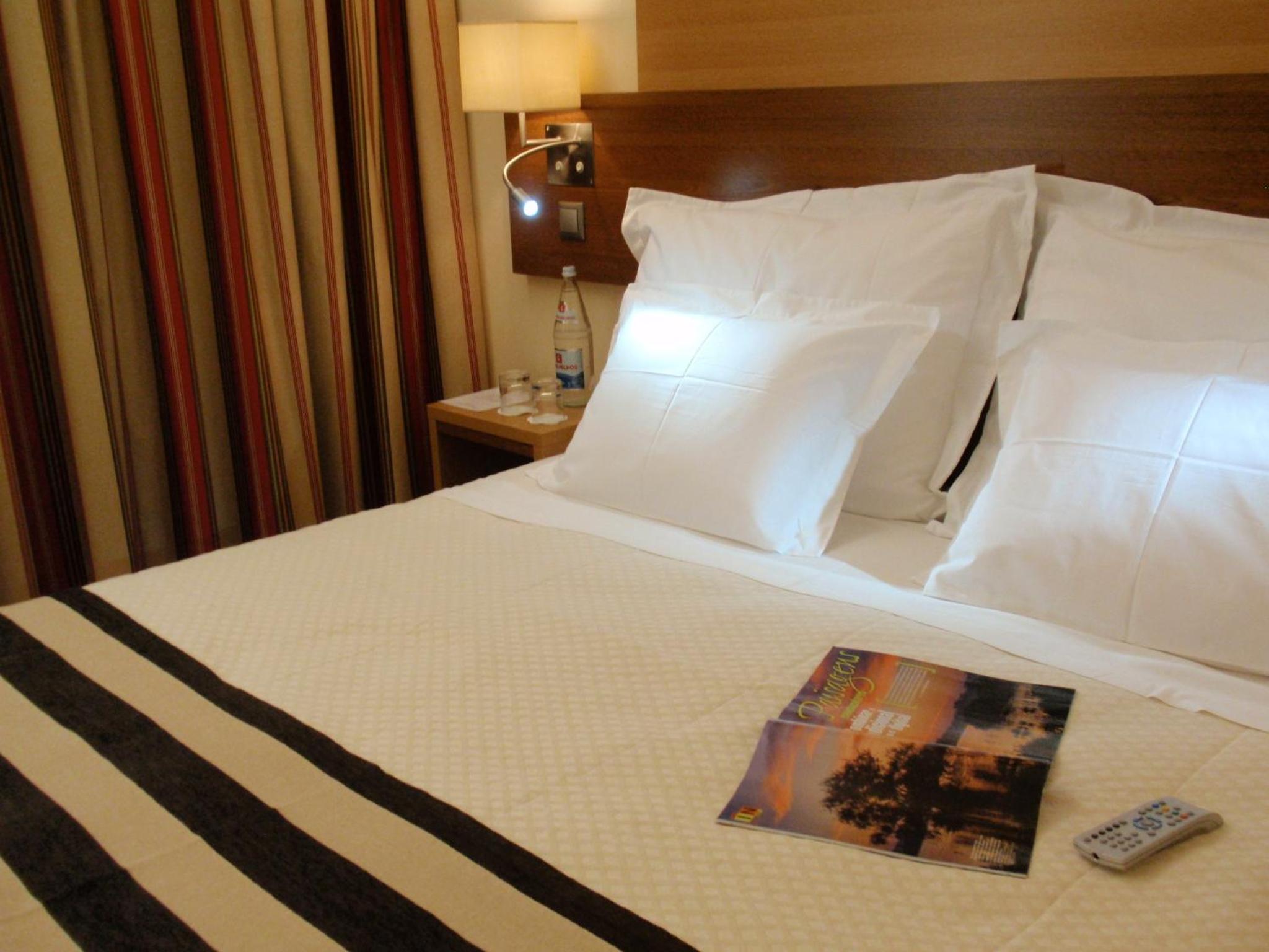 Double or Twin Room - Photo 1