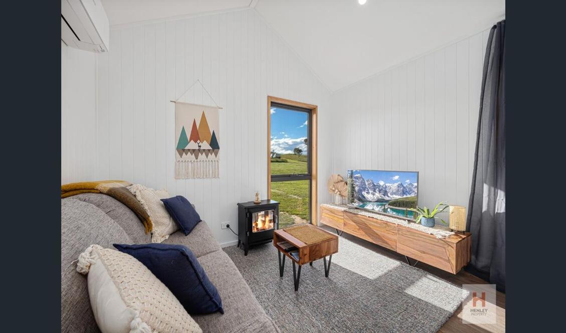 One-Bedroom House photo 1