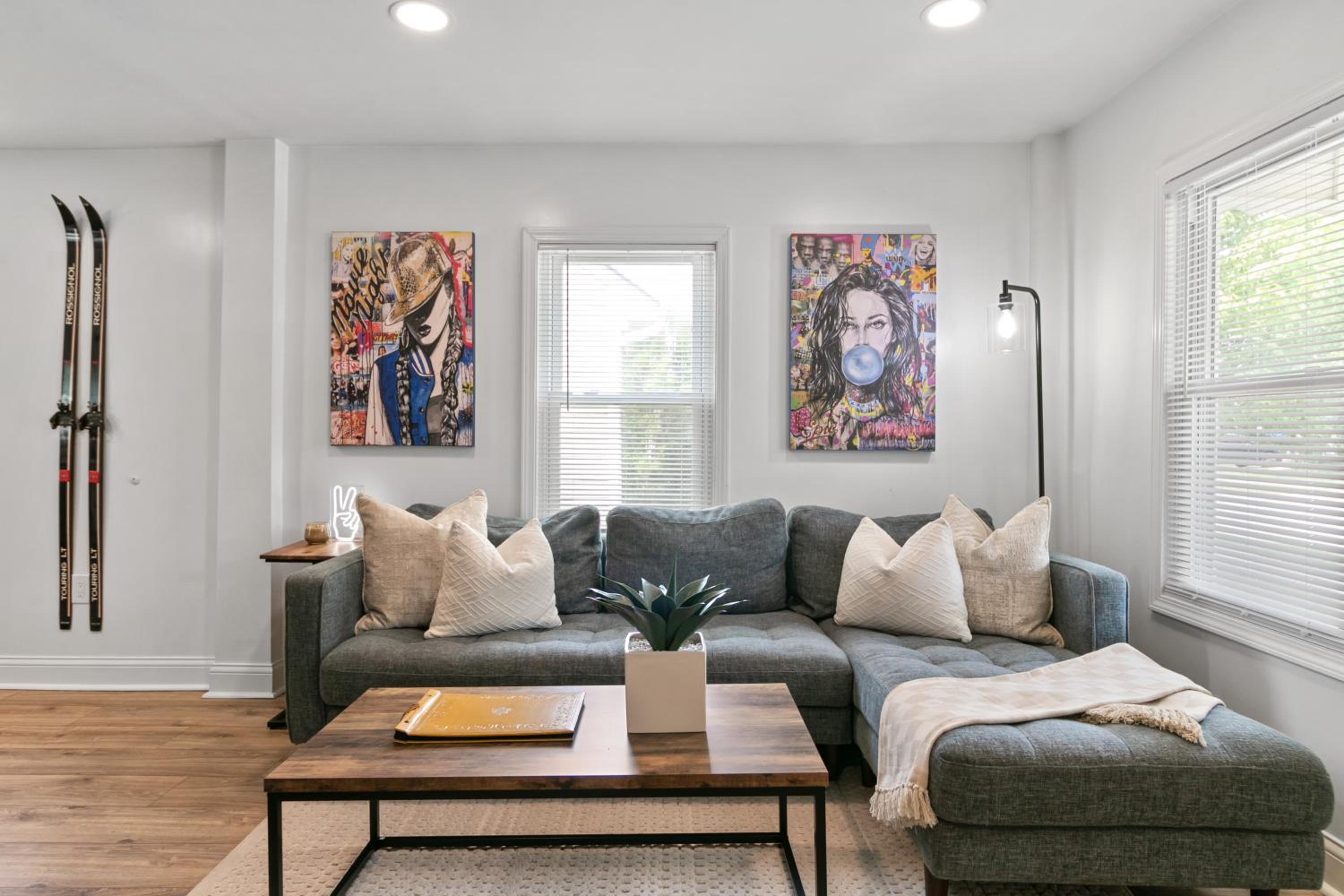 Apartment photo 2