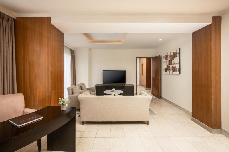 Executive Suite photo 2