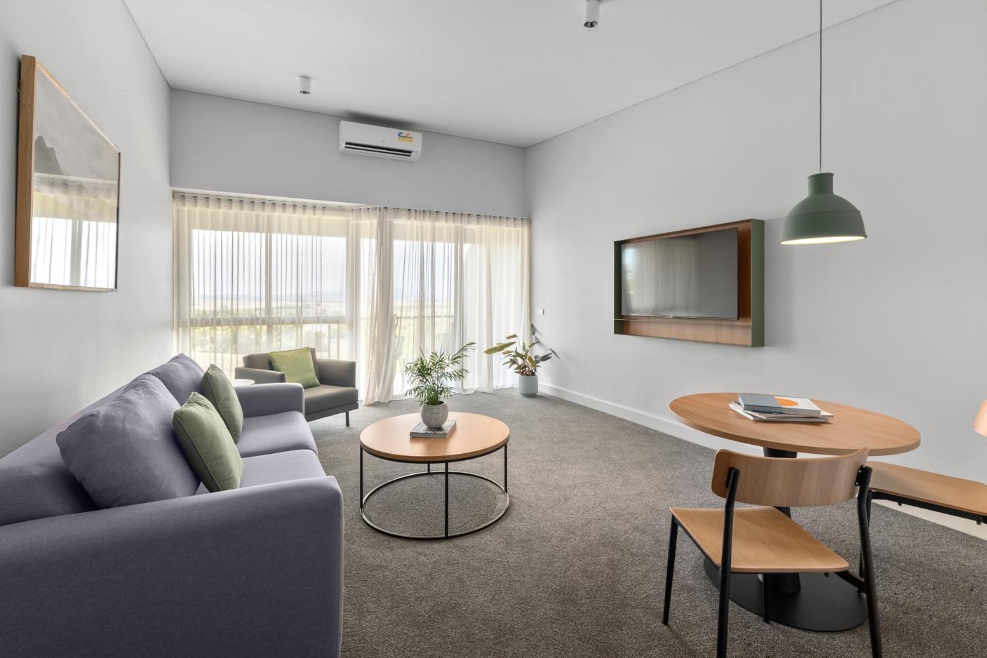 Superior Suite - Free Wifi and Parking - Photo 1