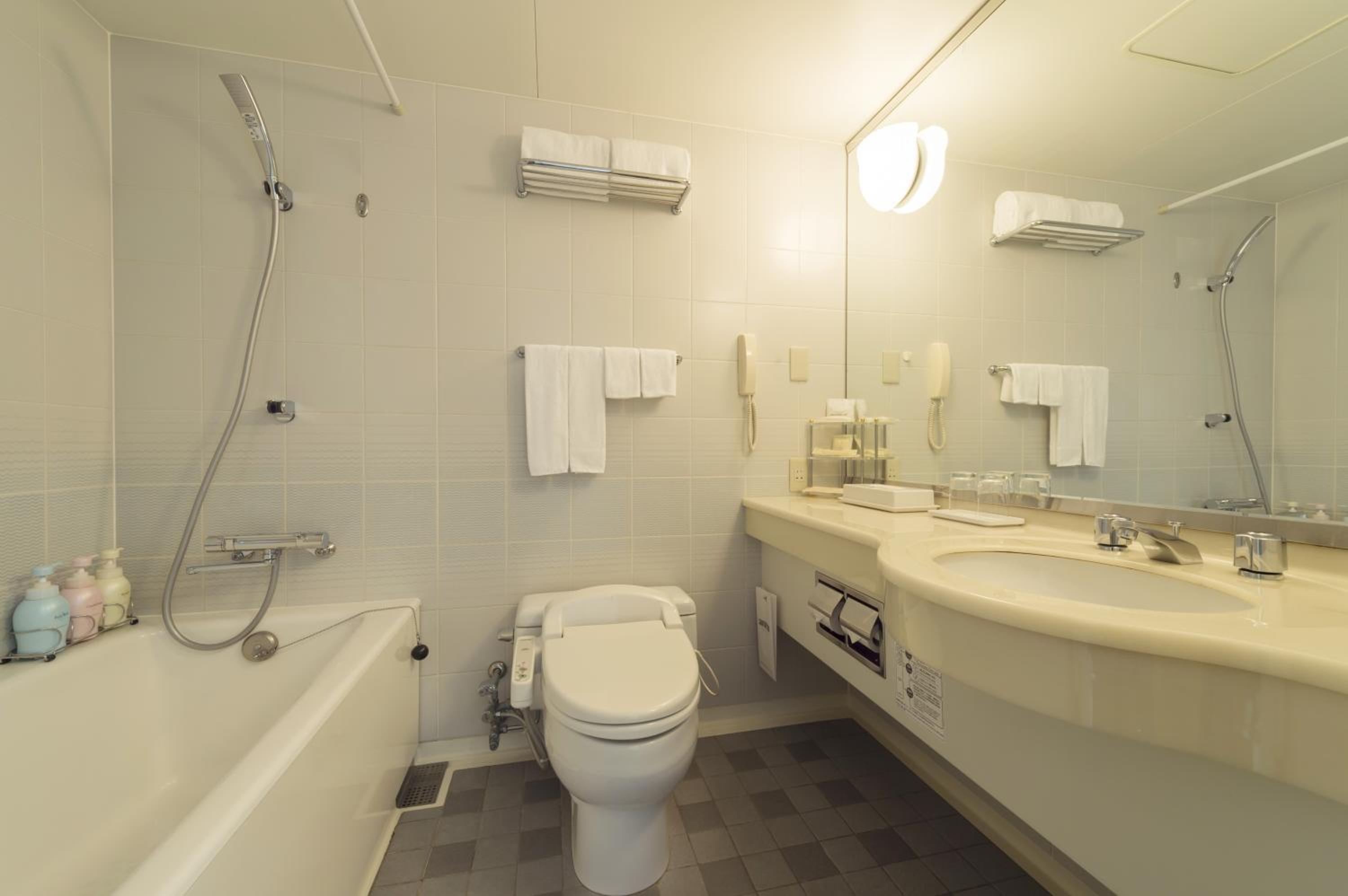 Double Room - Non-Smoking - Photo 5
