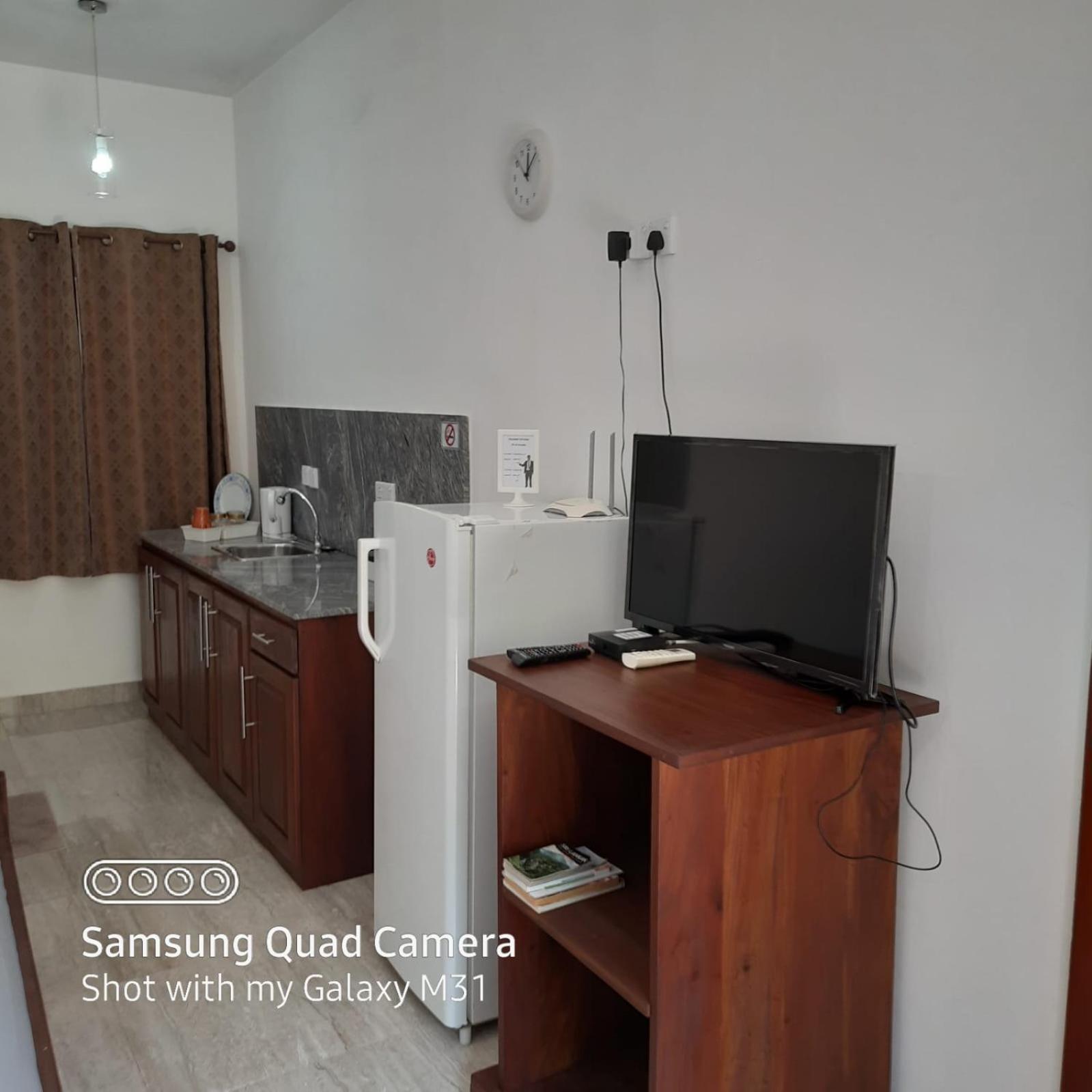 Deluxe Family Room - Photo 12