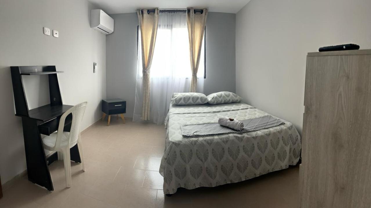 One-Bedroom Apartment photo 3