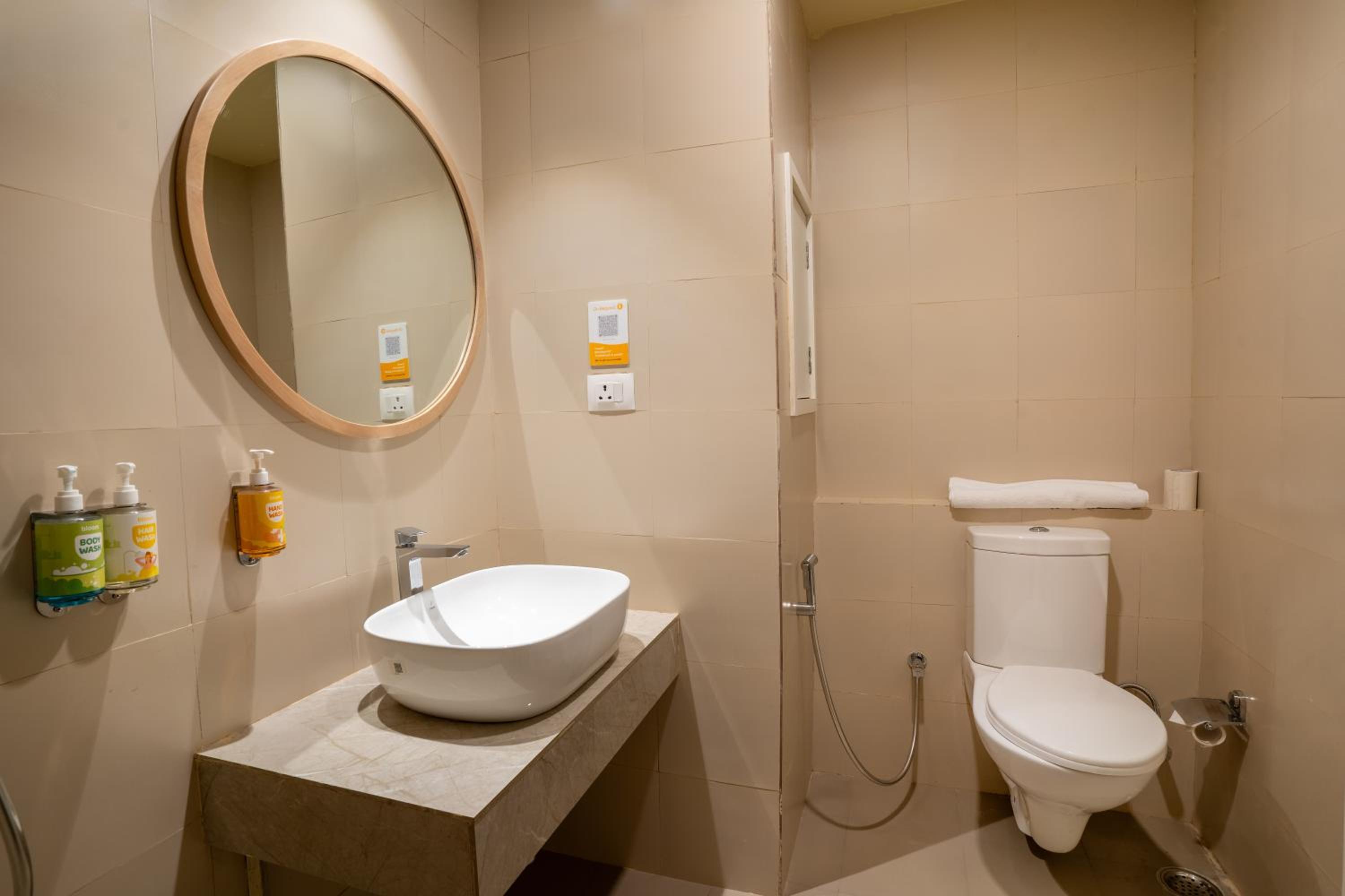 Deluxe Twin Room photo 2
