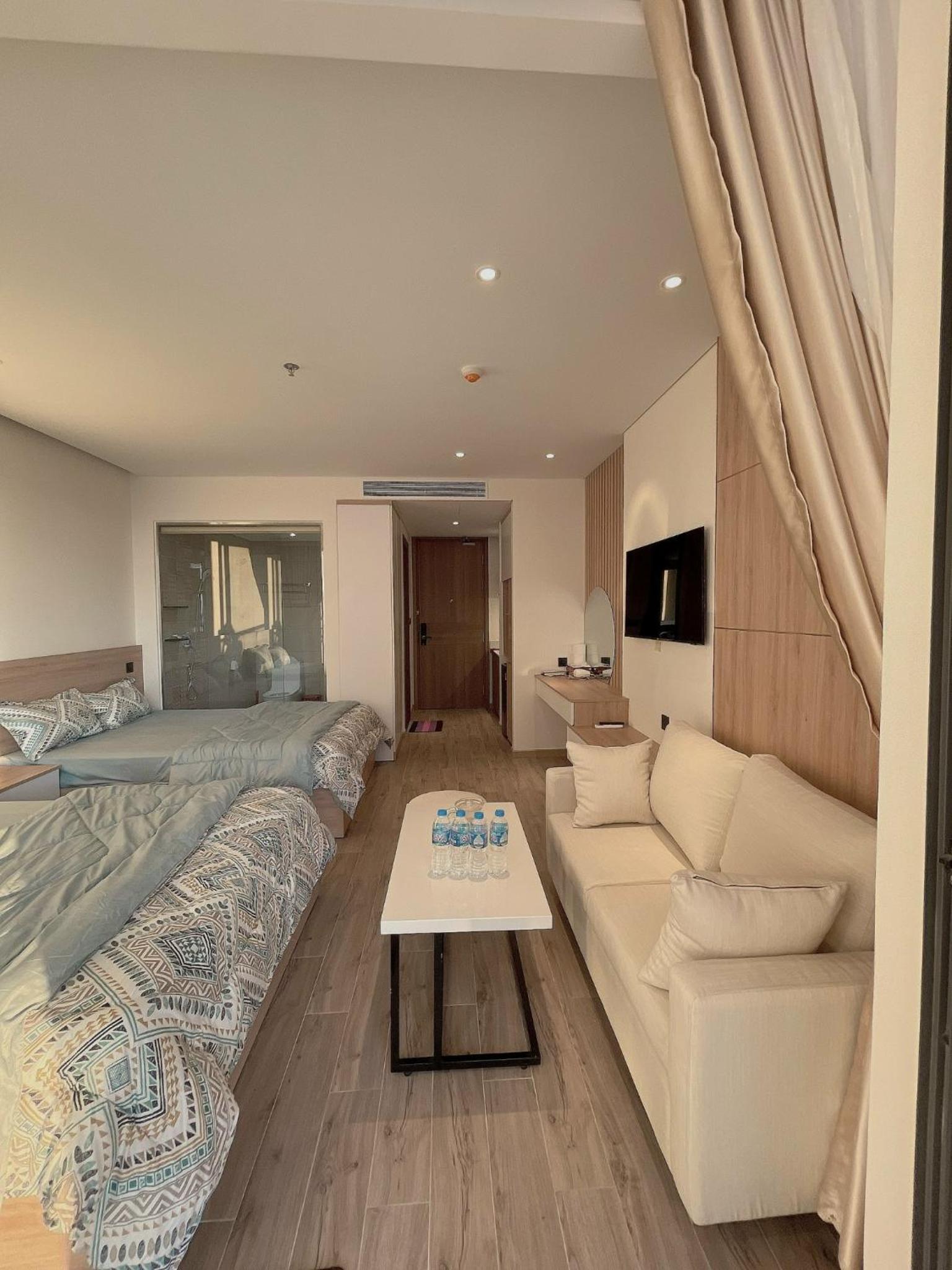 Apartment with Mountain View photo 3