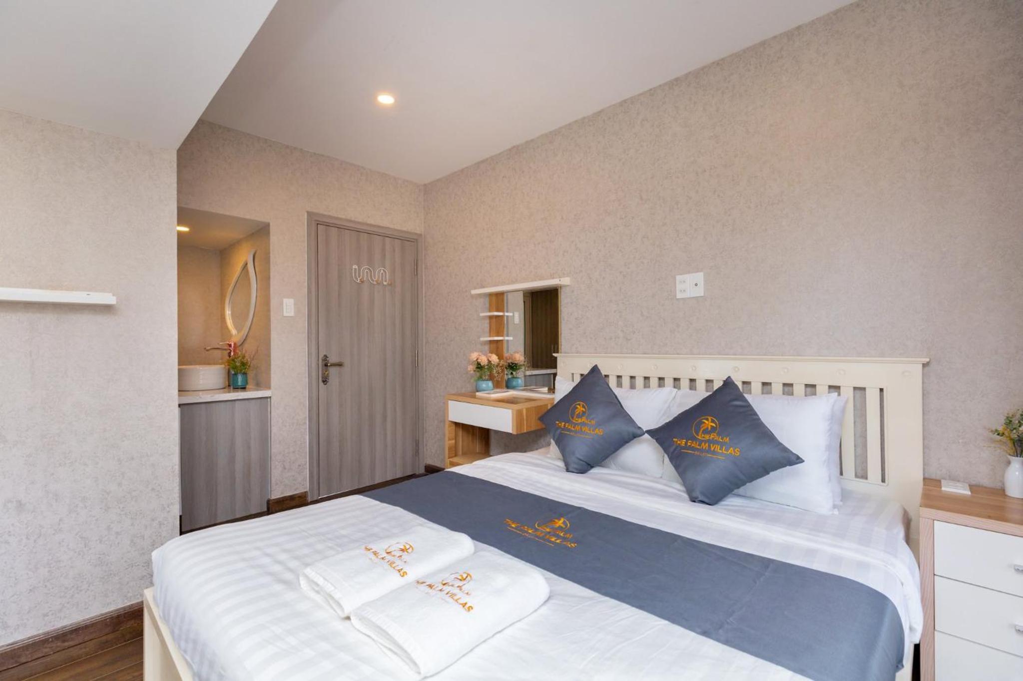 Three-Bedroom Villa photo 1