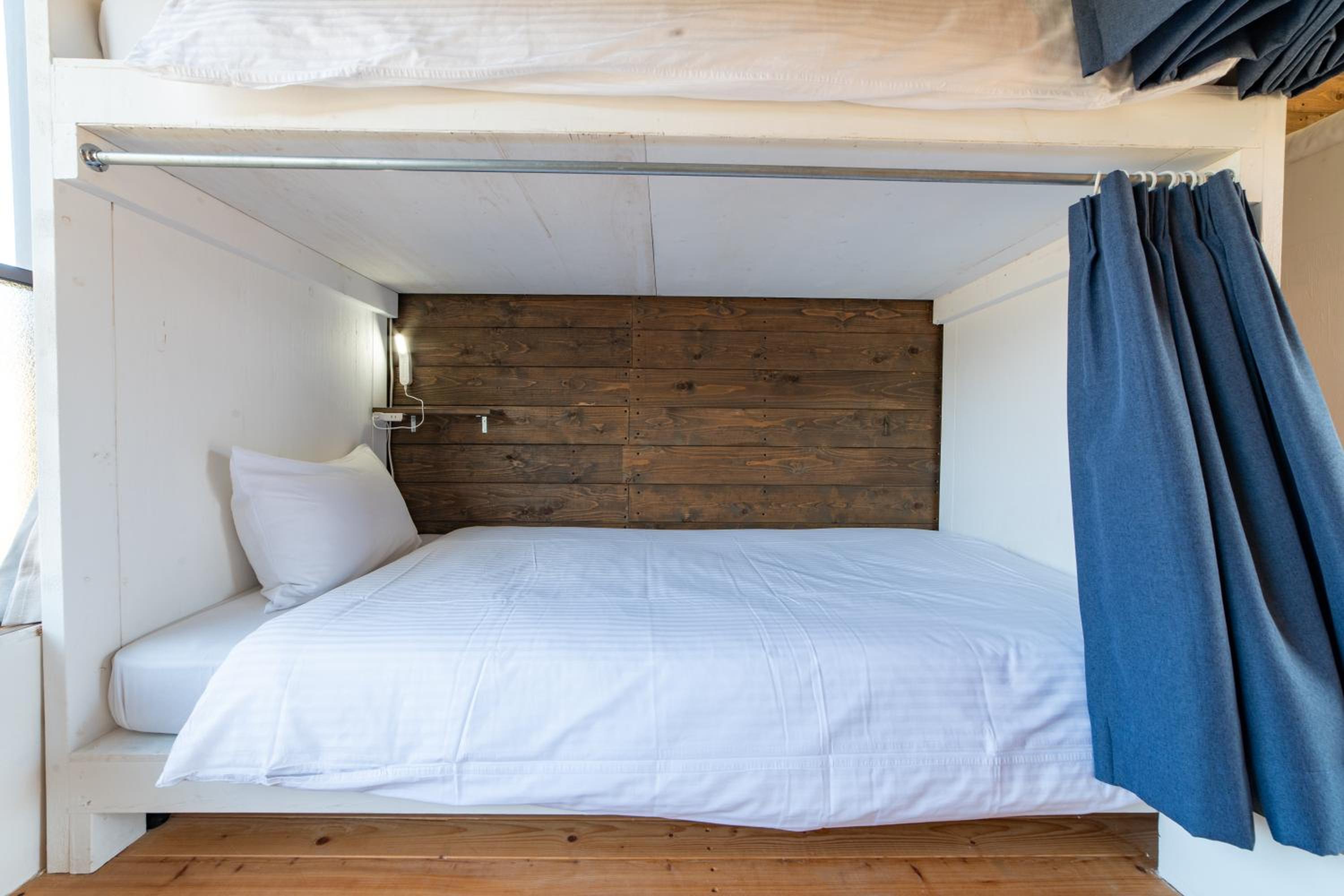 Quadruple Room with Shared Bathroom photo 1