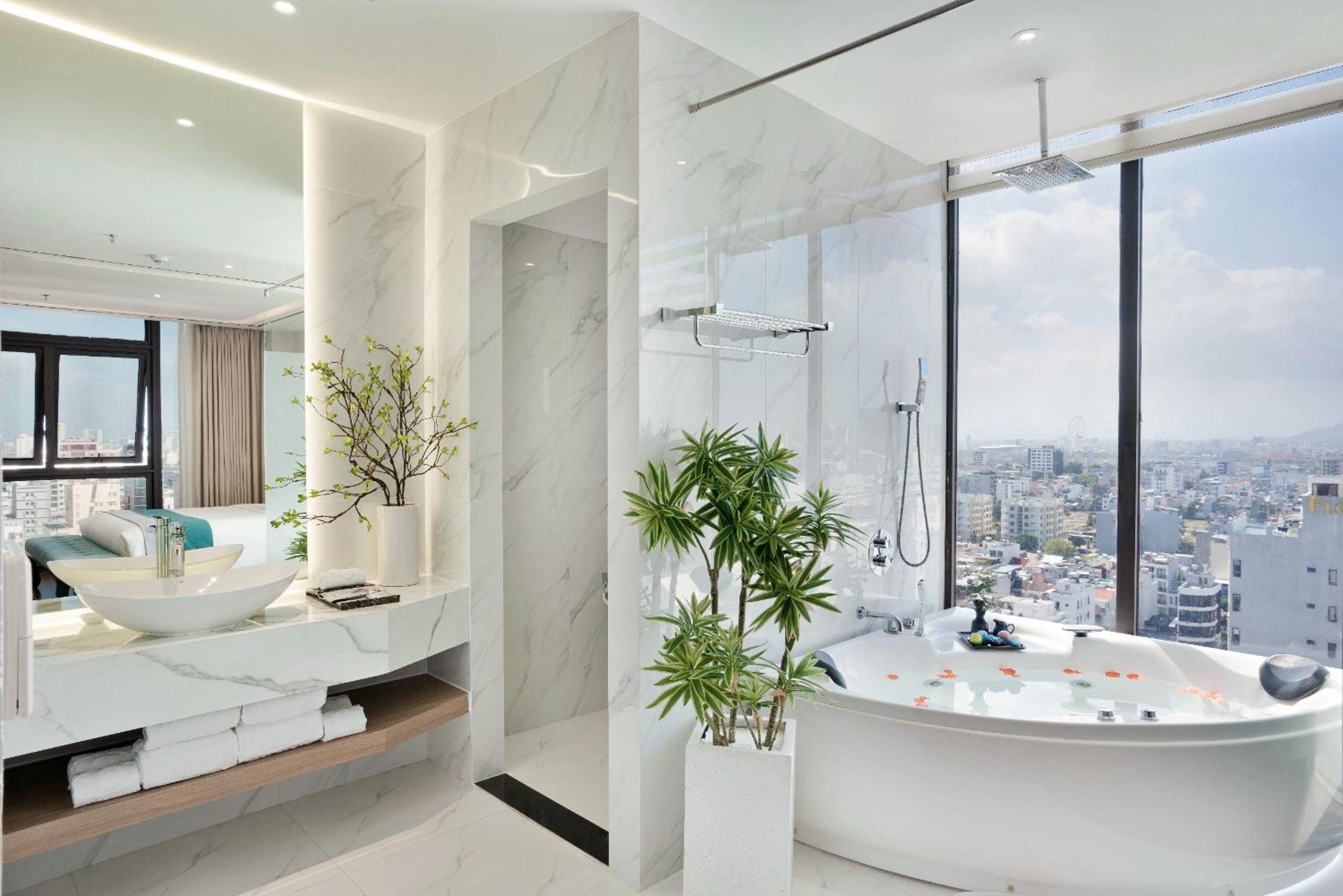 Penthouse Two-bedroom Free One-way Airport Transfer photo 3