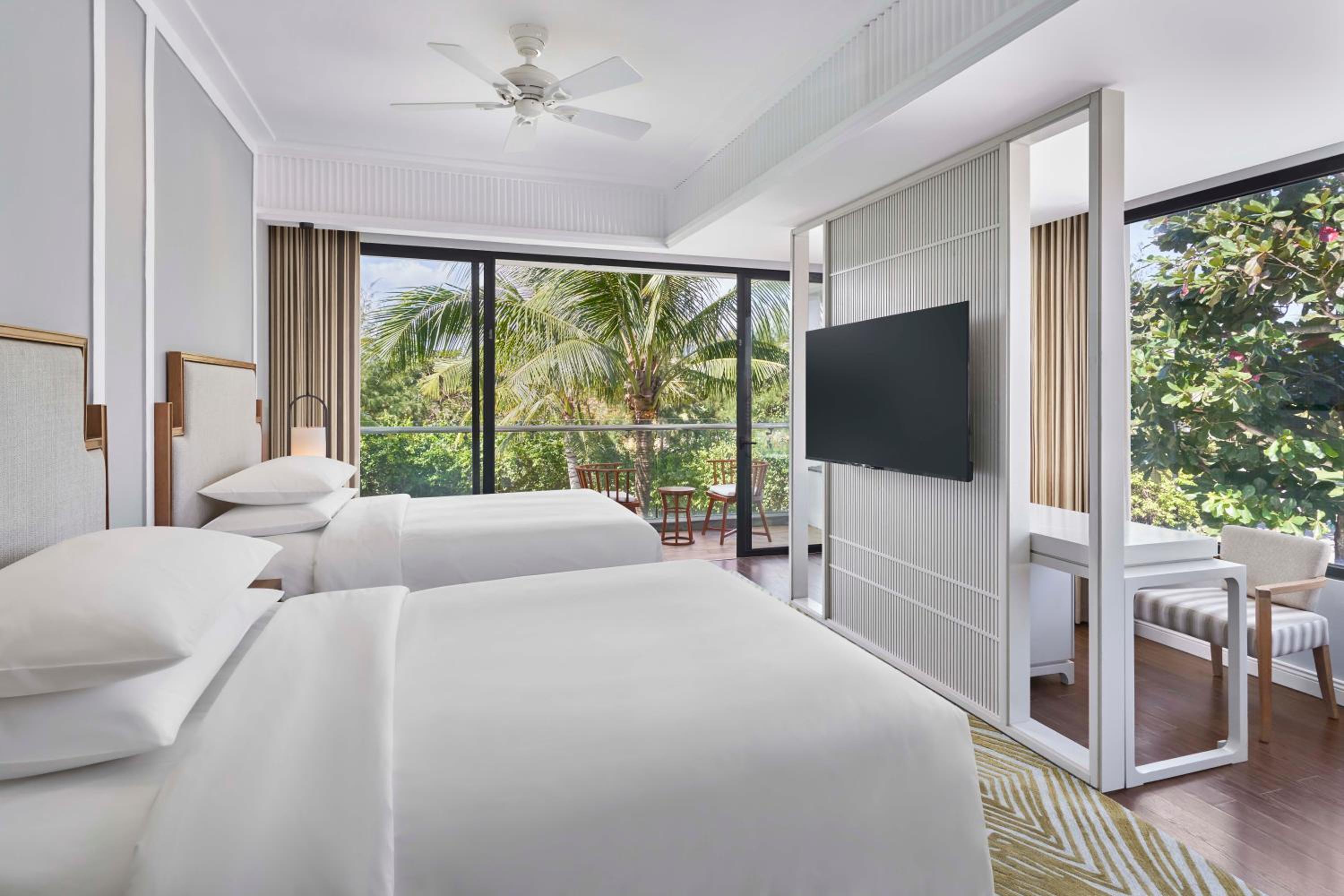 Four-Bedroom Villa with Private Pool and Ocean View