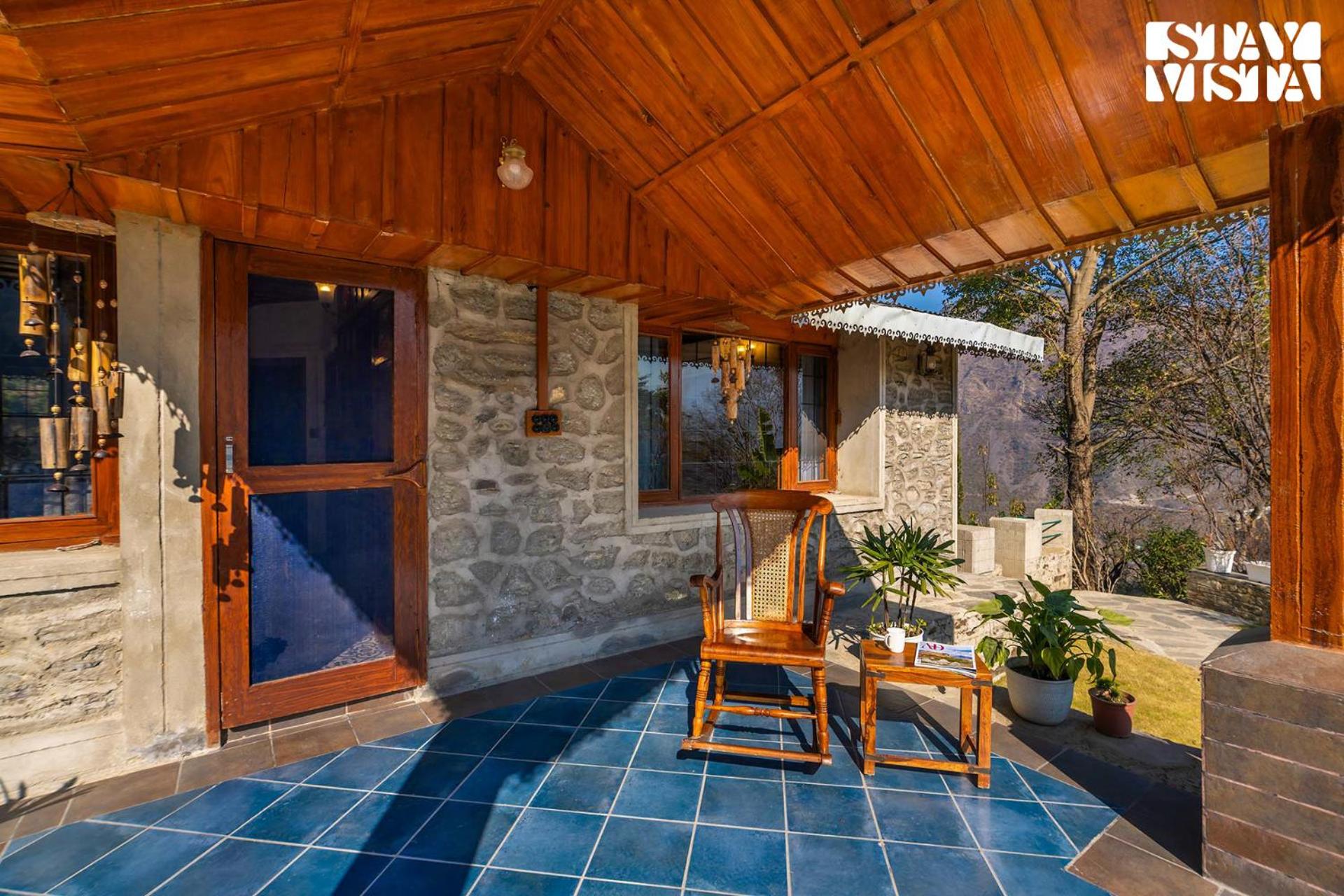 Three-Bedroom Villa photo 3