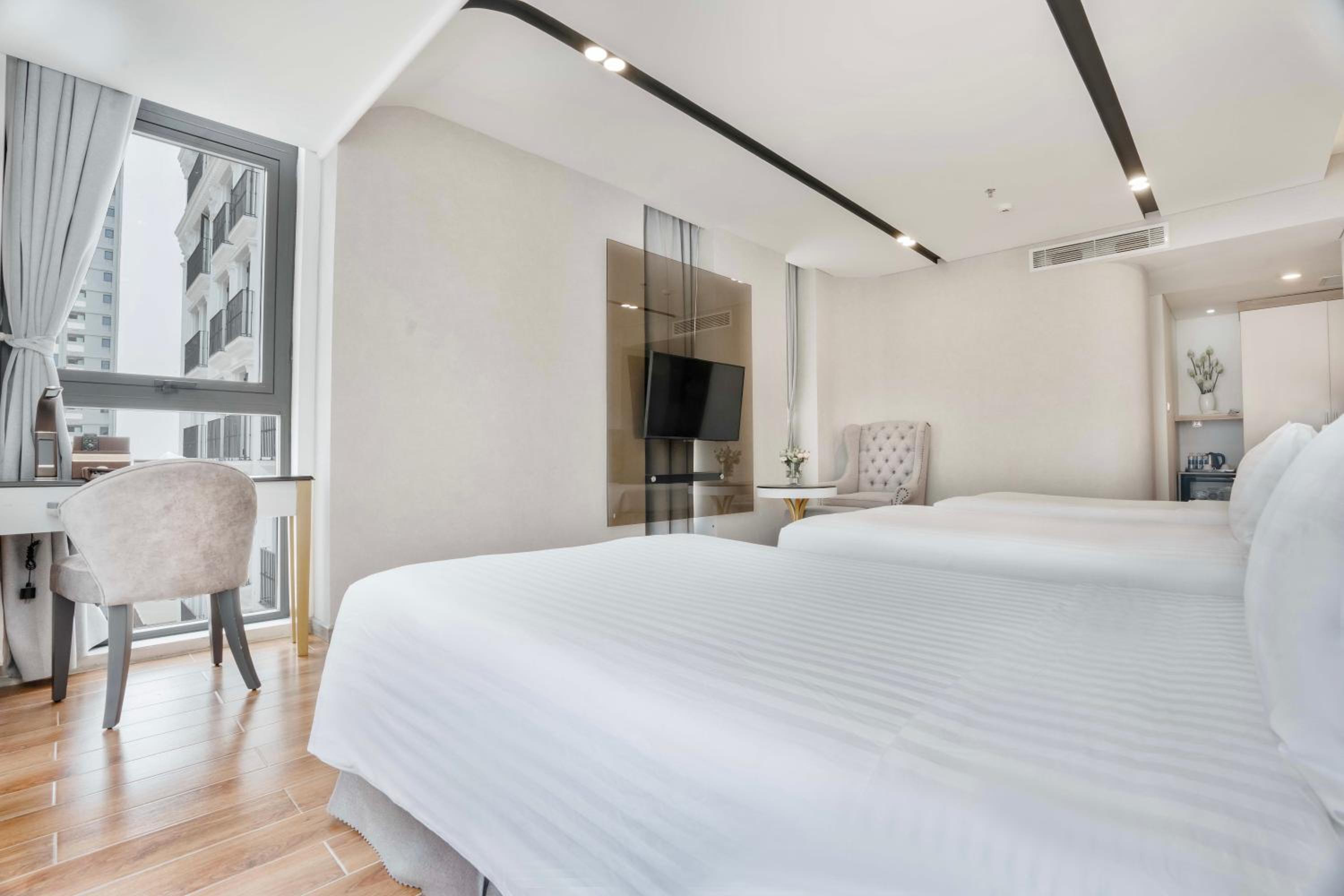 Deluxe Triple Room photo 3