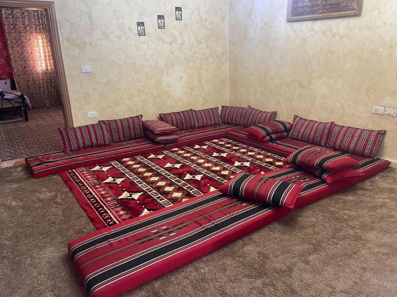 Standard Double Room With Shared Bathroom photo 2