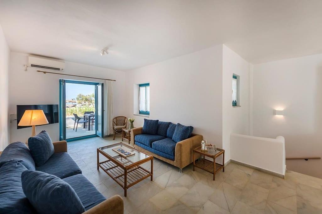 Two-Bedroom House photo 1