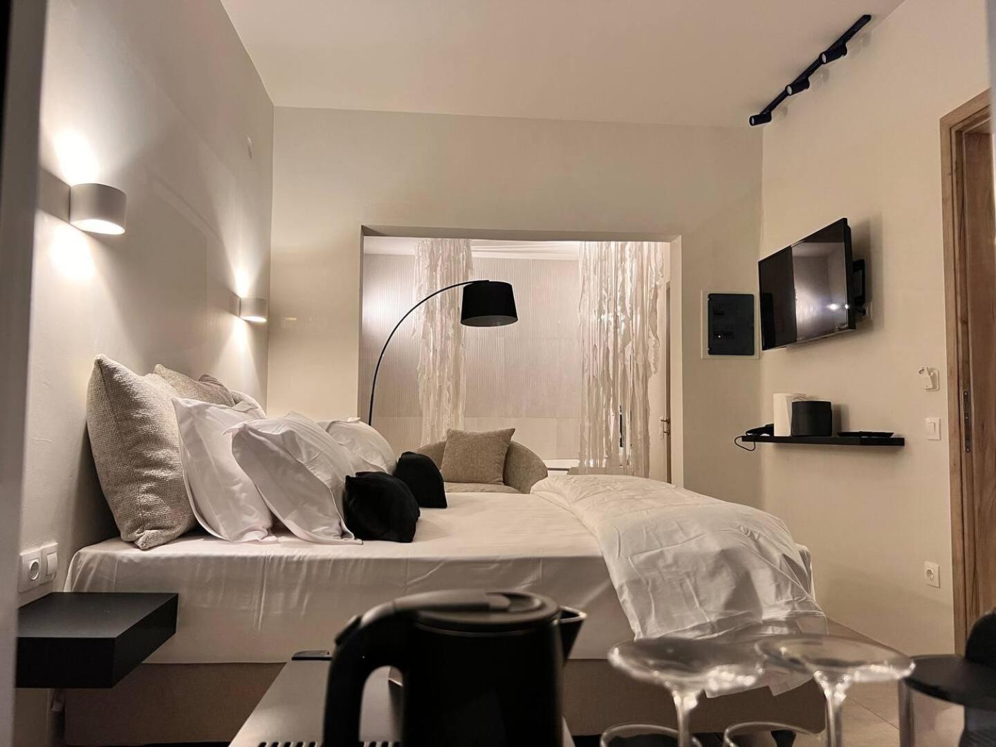 King Suite - Photo 1