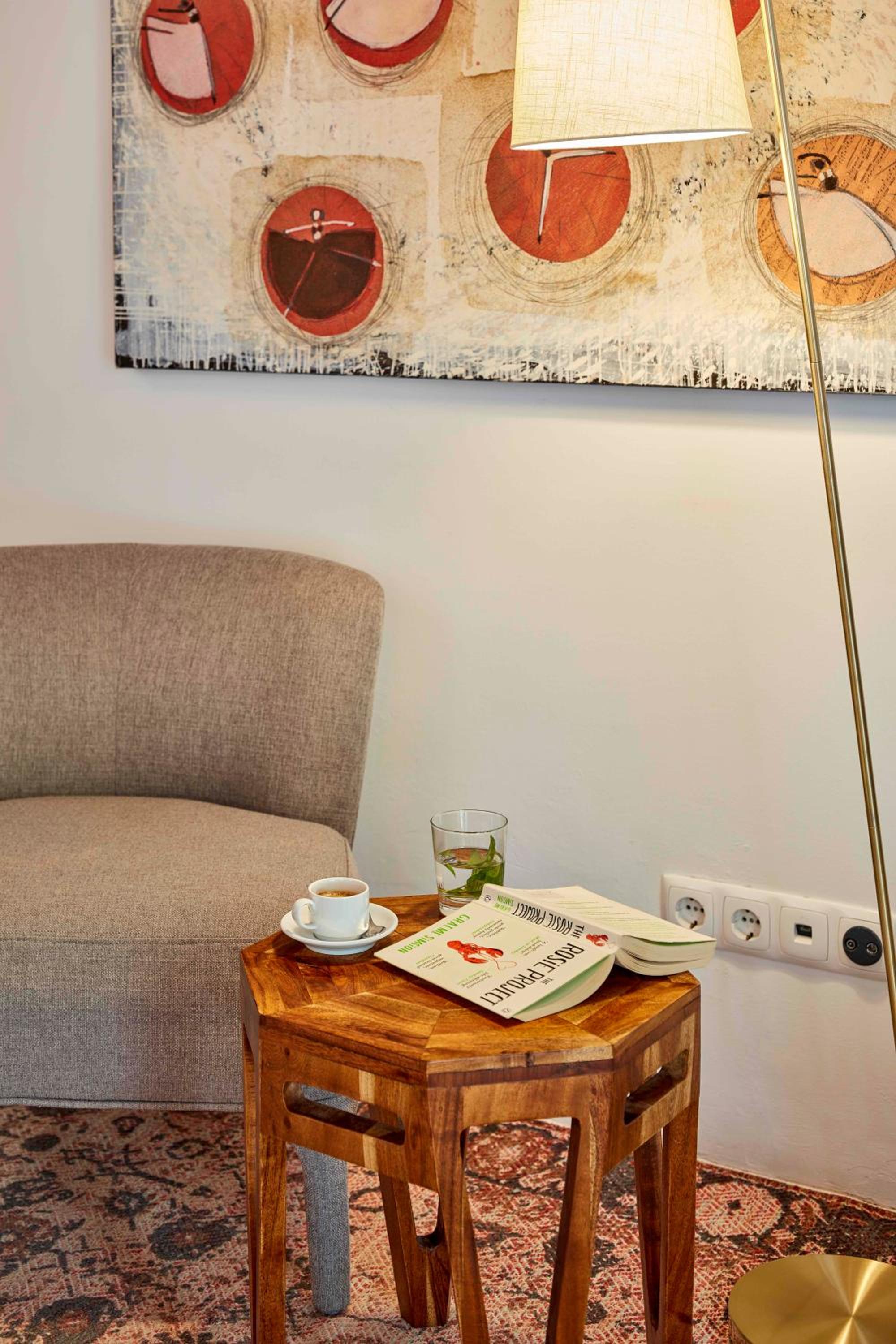 Double or Twin Room with Sea View photo 3