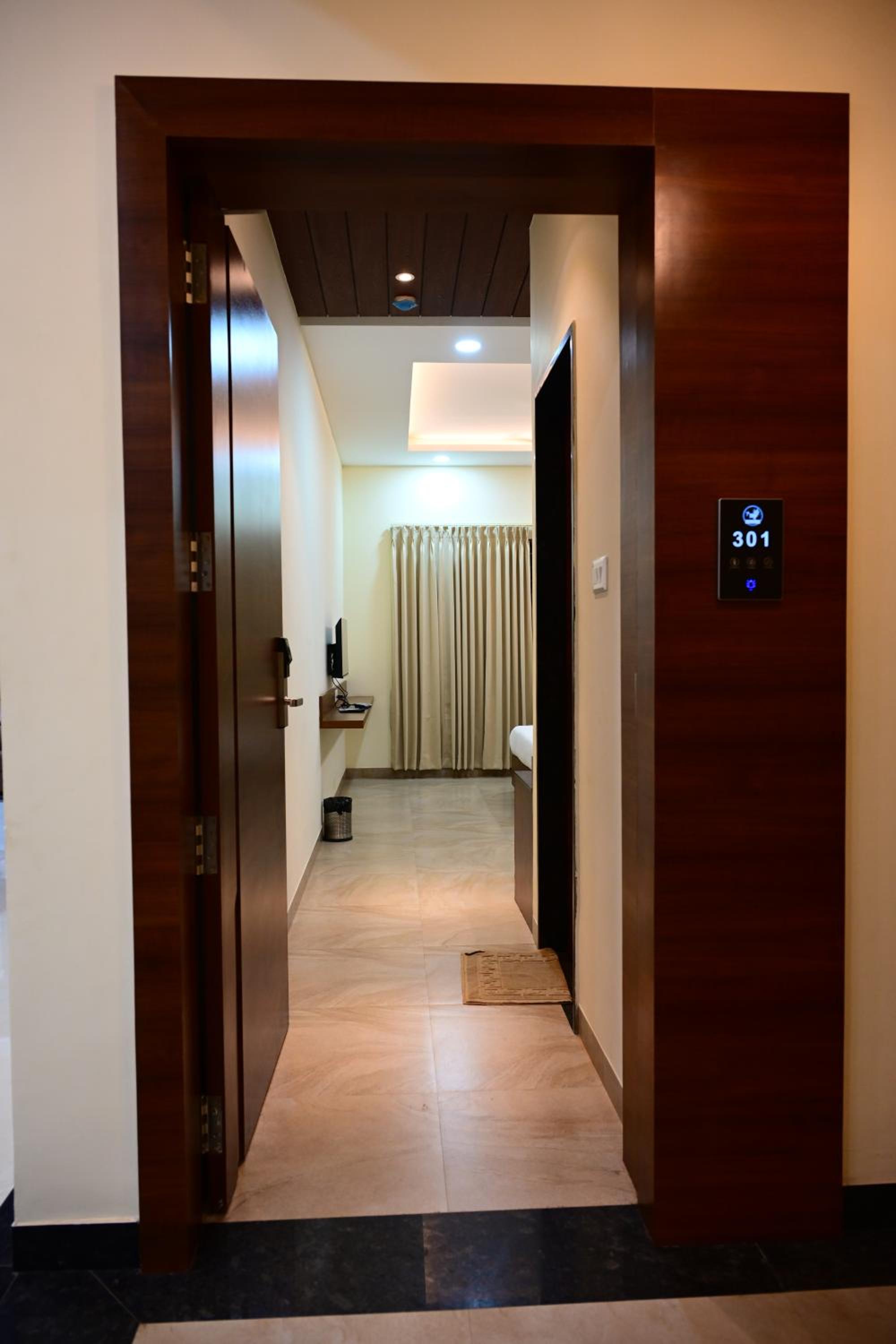 Deluxe Twin Room photo 3