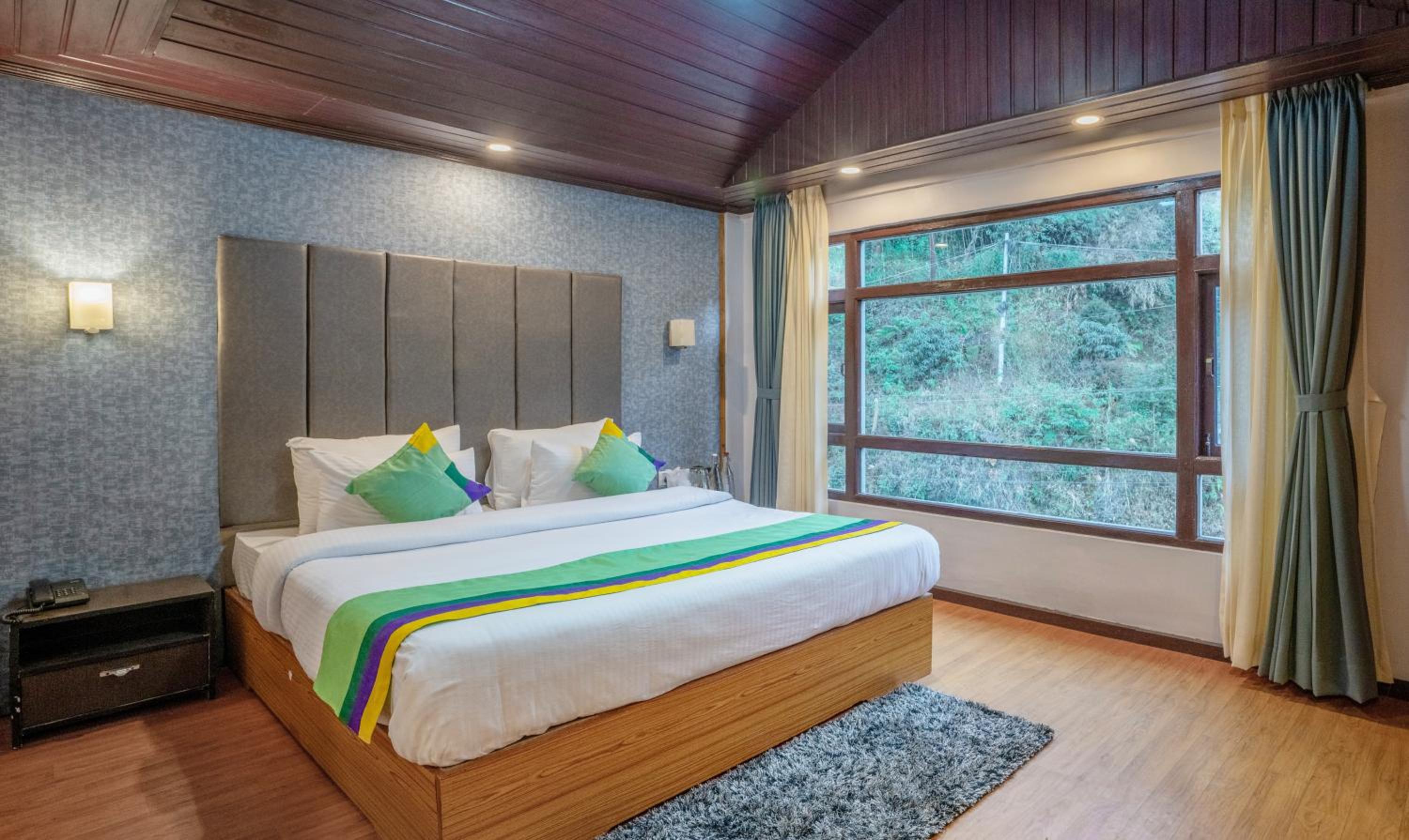 Standard Room with Forest View