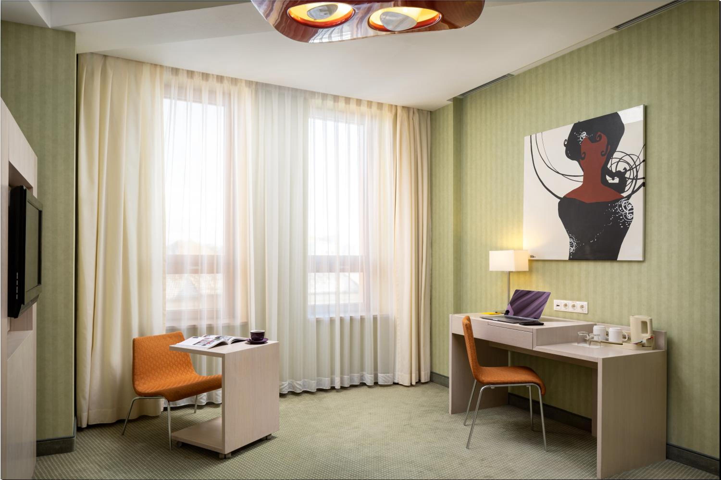Executive King Room