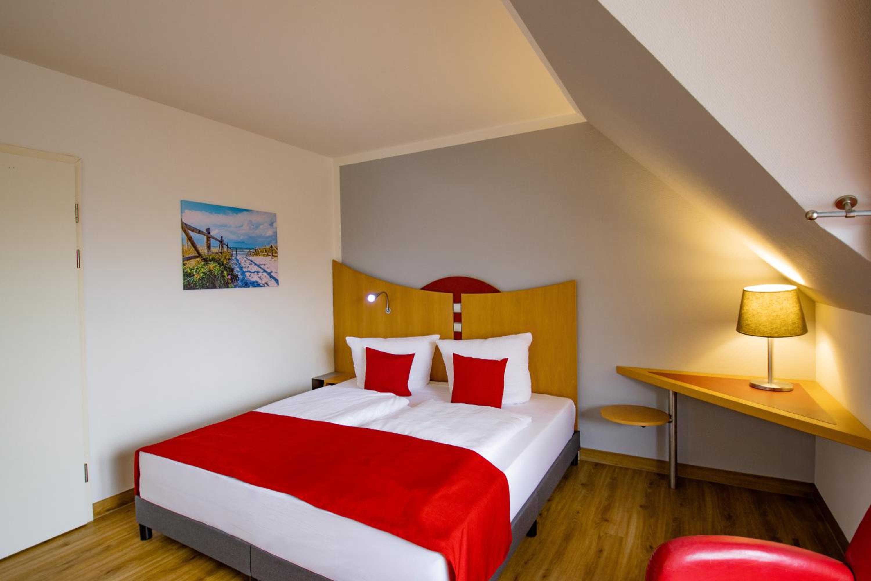 Standard Double Room photo 3
