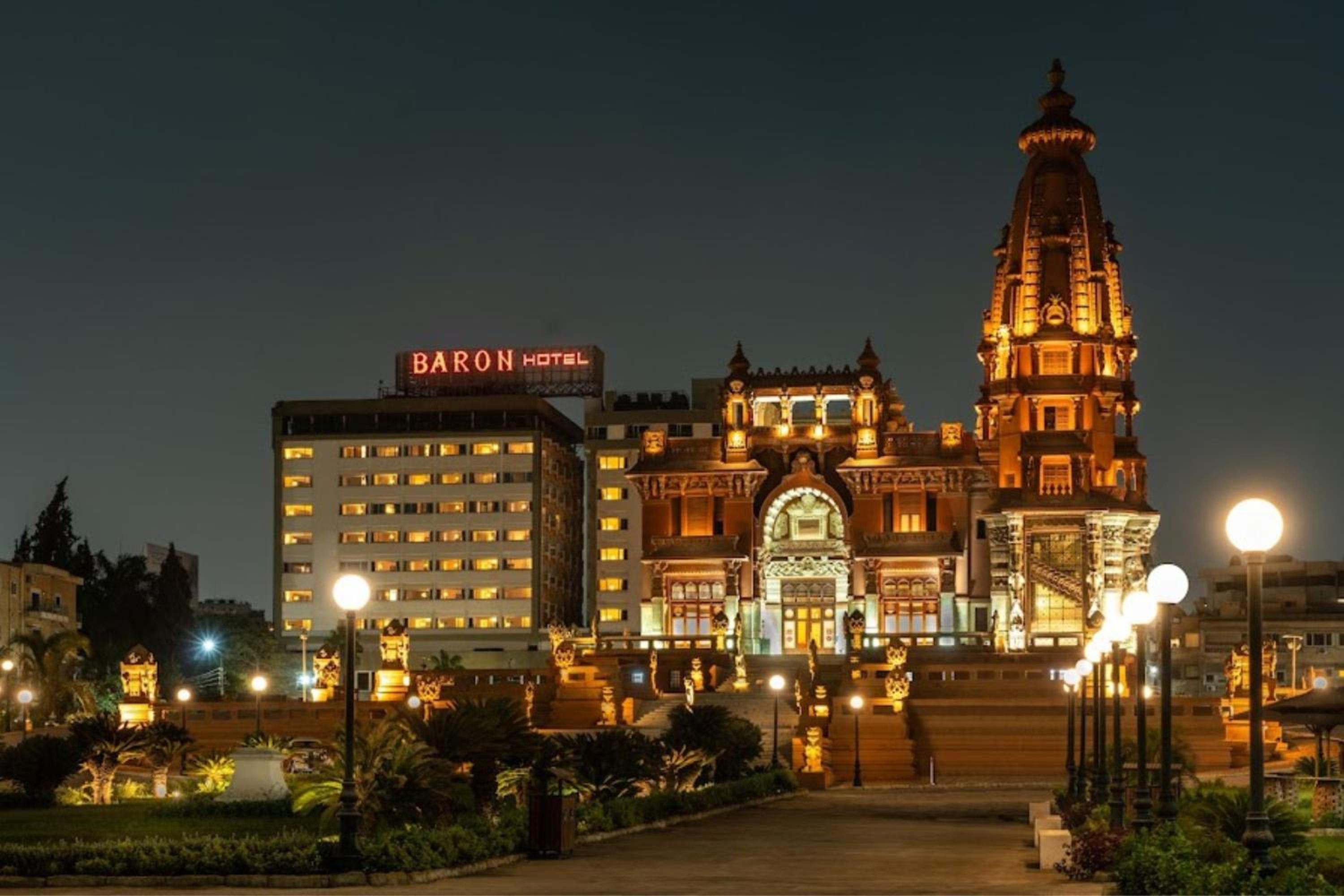 Executive Suite with Baron Palace View