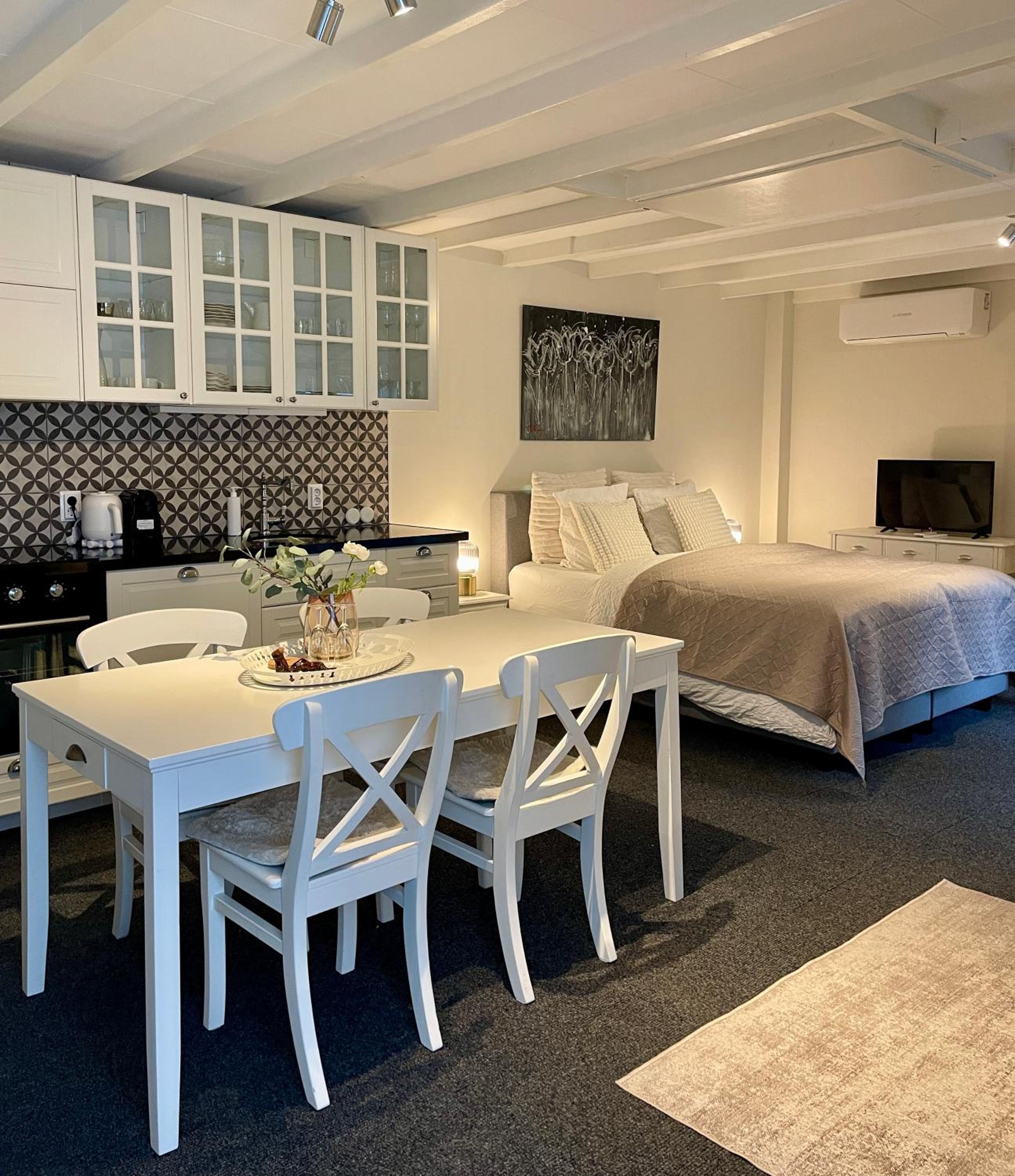 One-Bedroom House