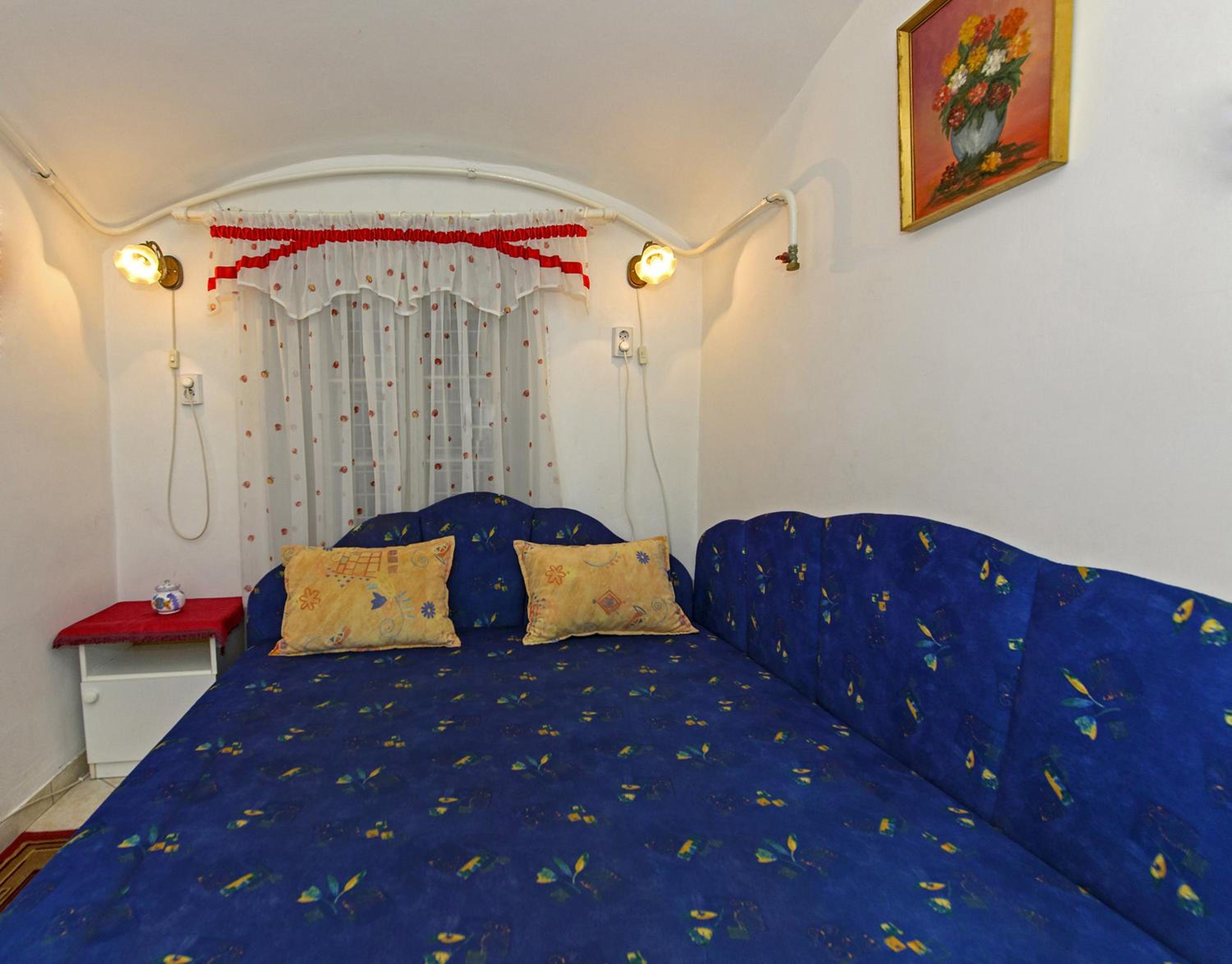 Two-Bedorom Apartment with Balcony - Photo 2