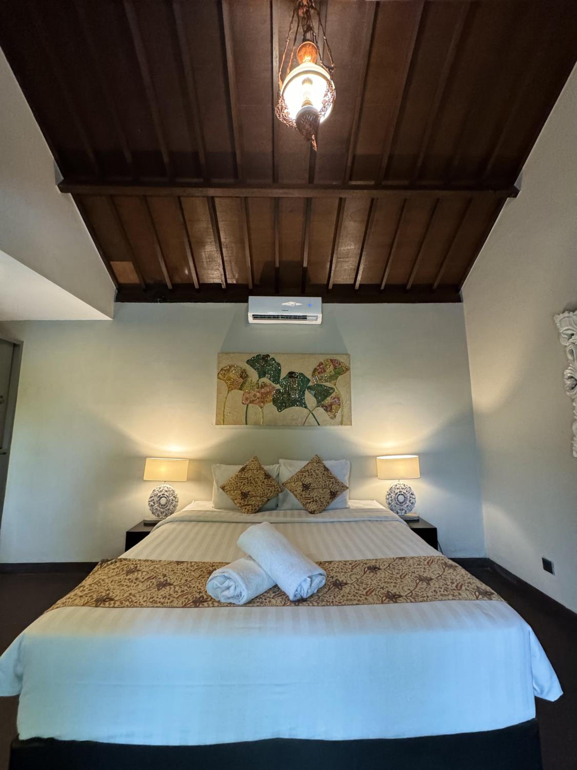 Deluxe Double Room with Balcony photo 1