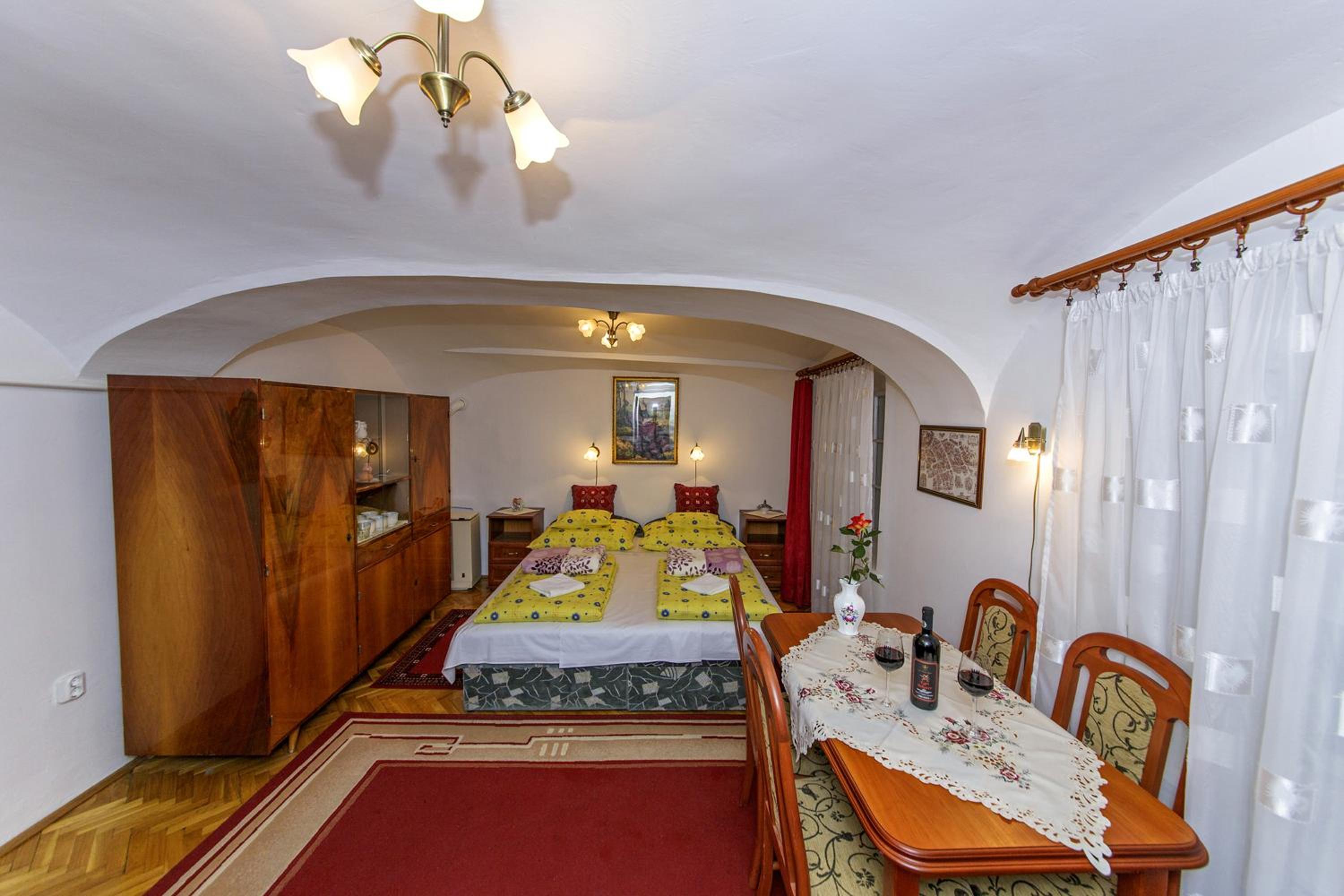 Two-Bedorom Apartment with Balcony - Photo 10
