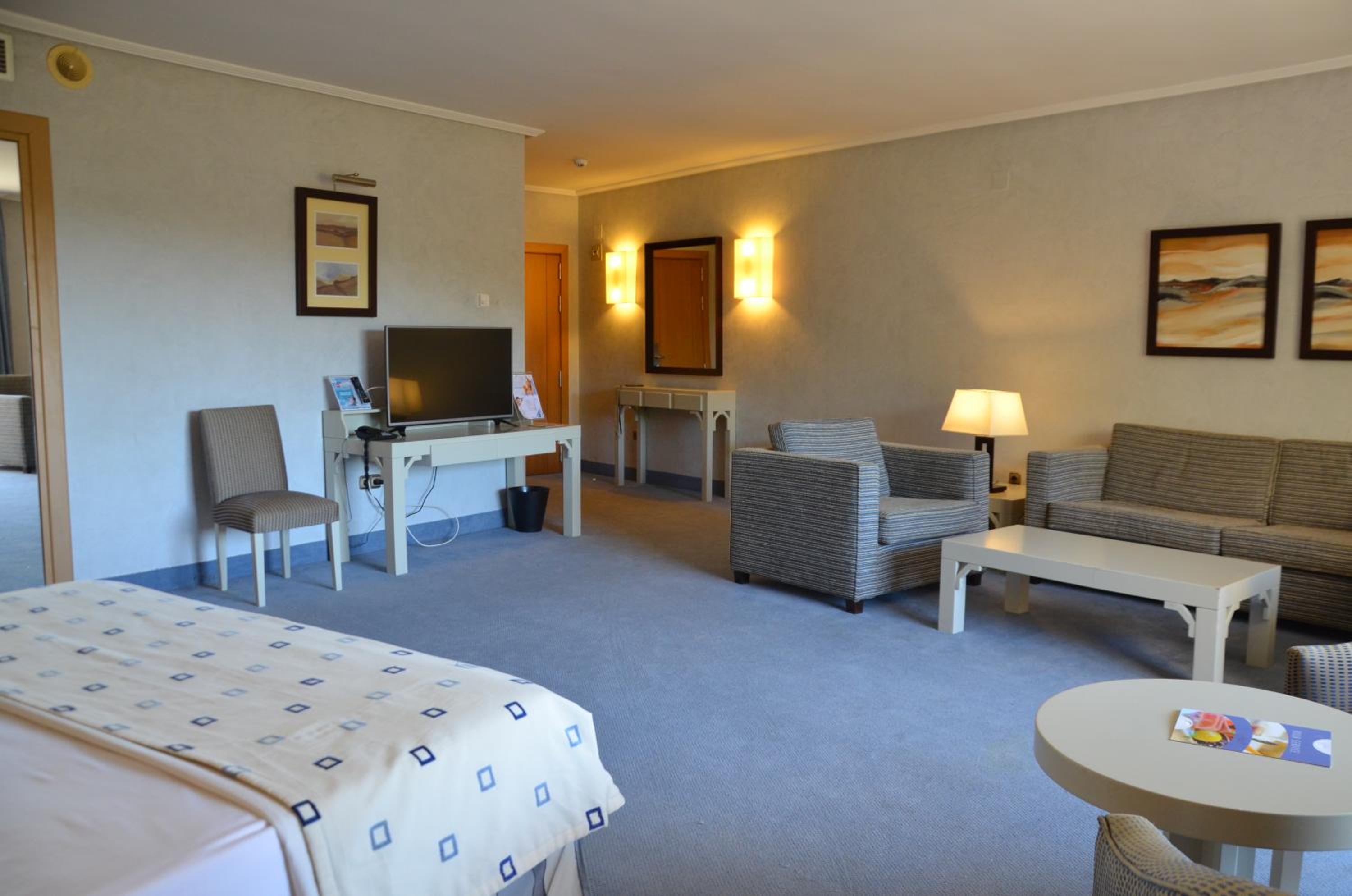 Junior Suite - Photo 7
