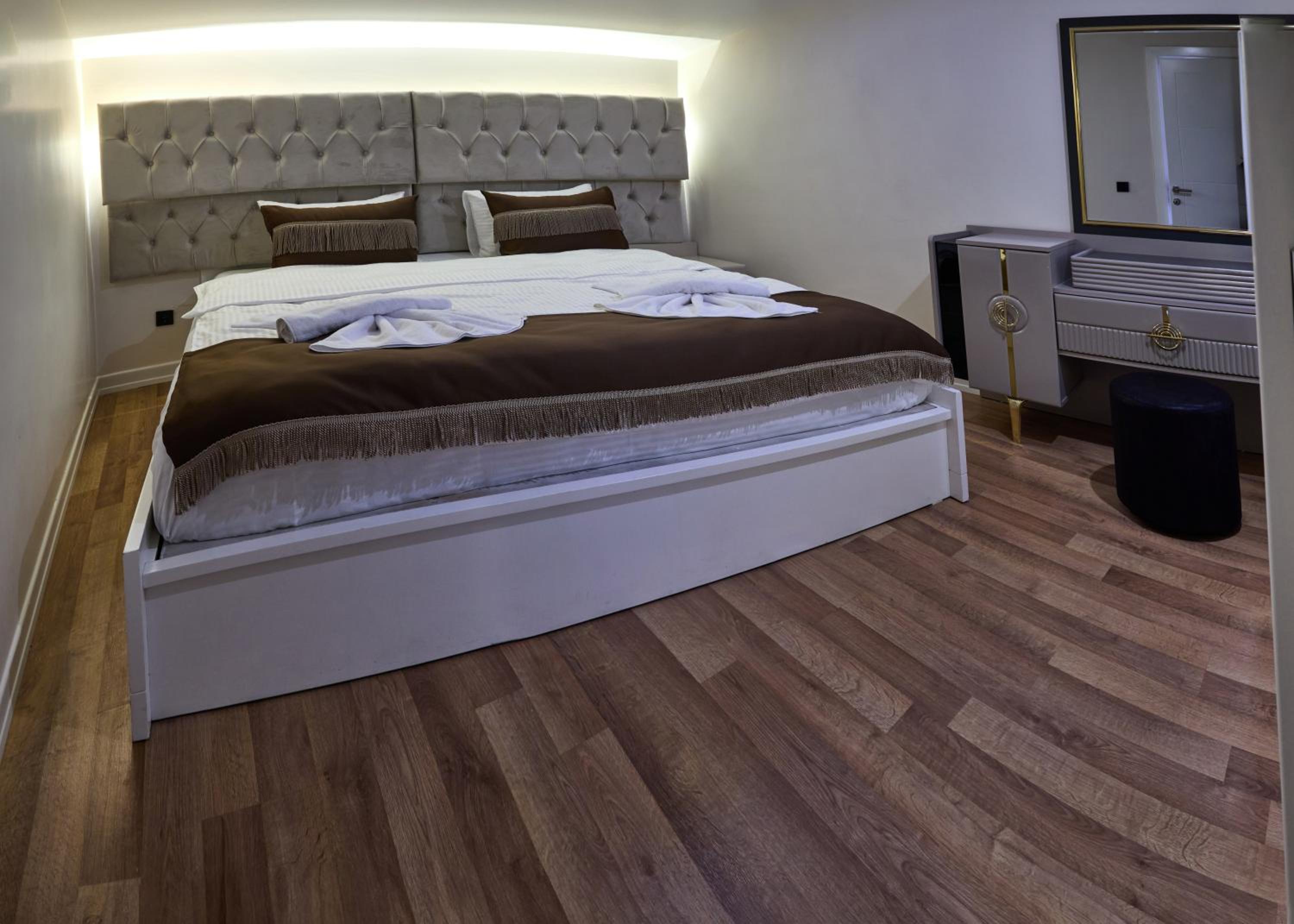 Executive Suite photo 3
