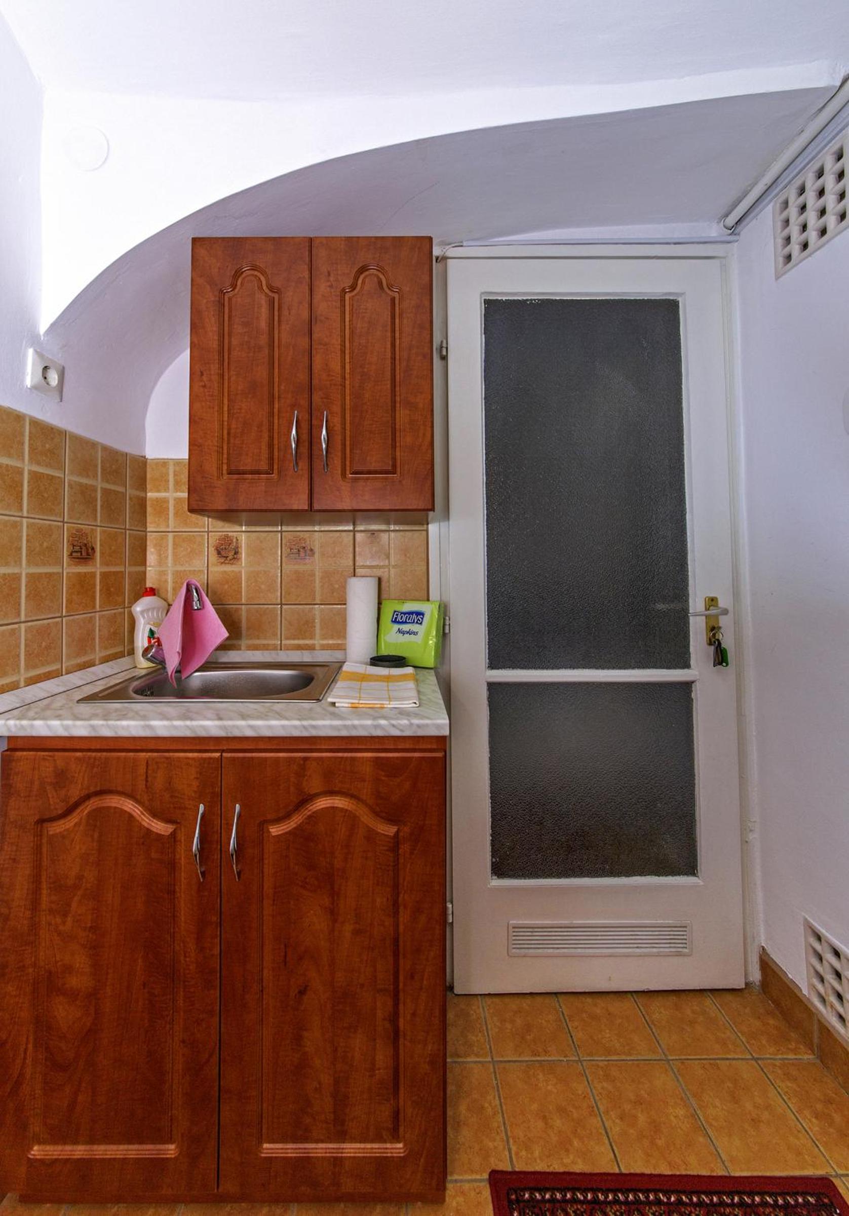 Two-Bedorom Apartment with Balcony - Photo 3