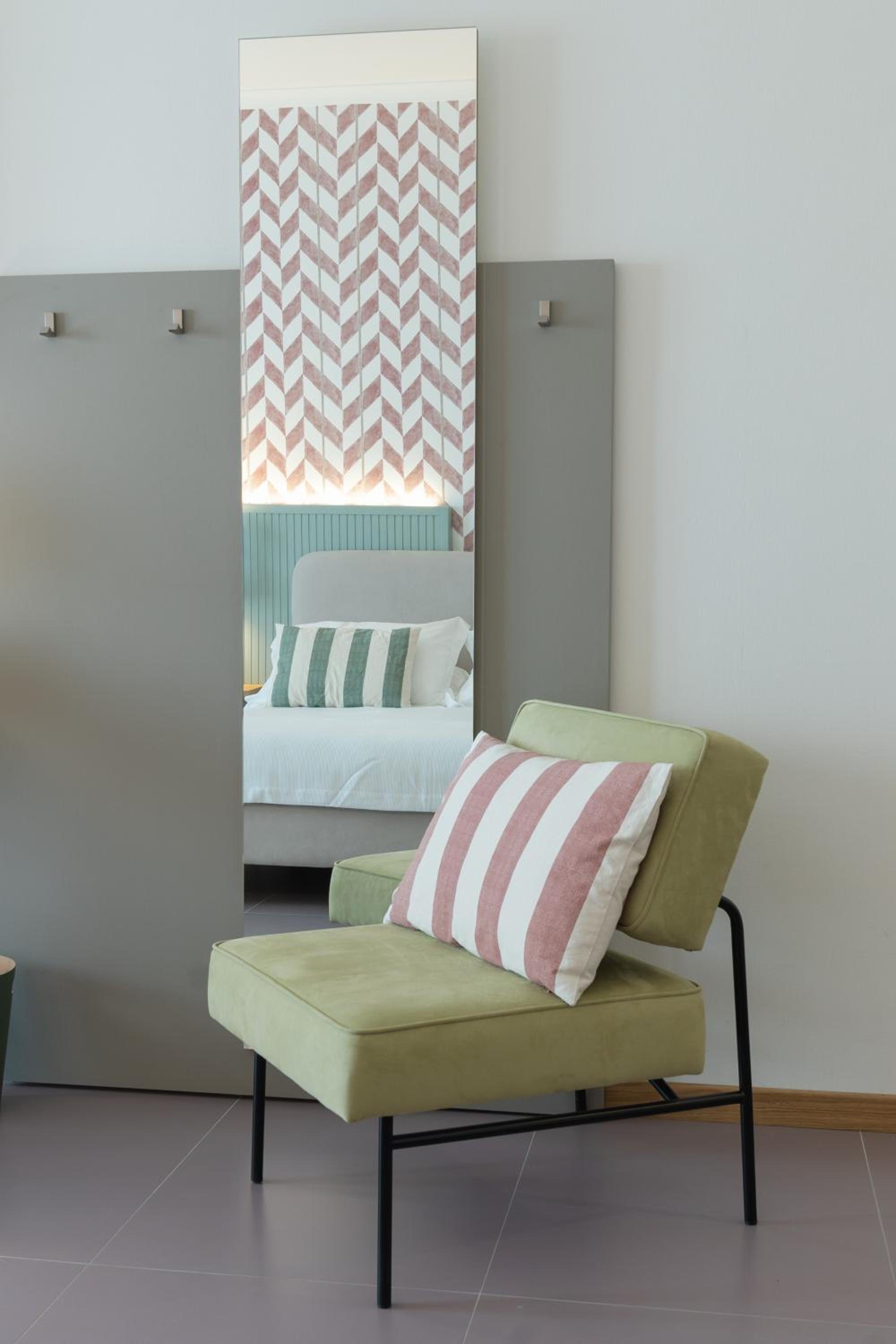 Deluxe Family Room photo 3