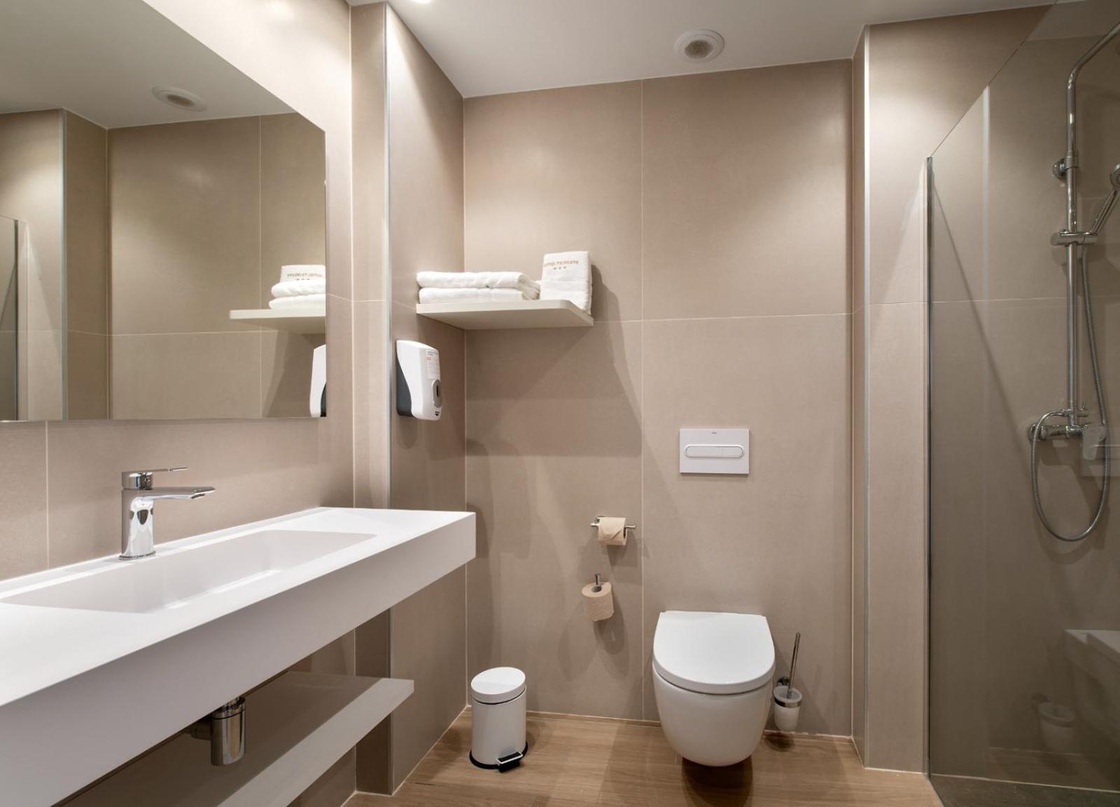 Double or Twin Room with Terrace photo 3
