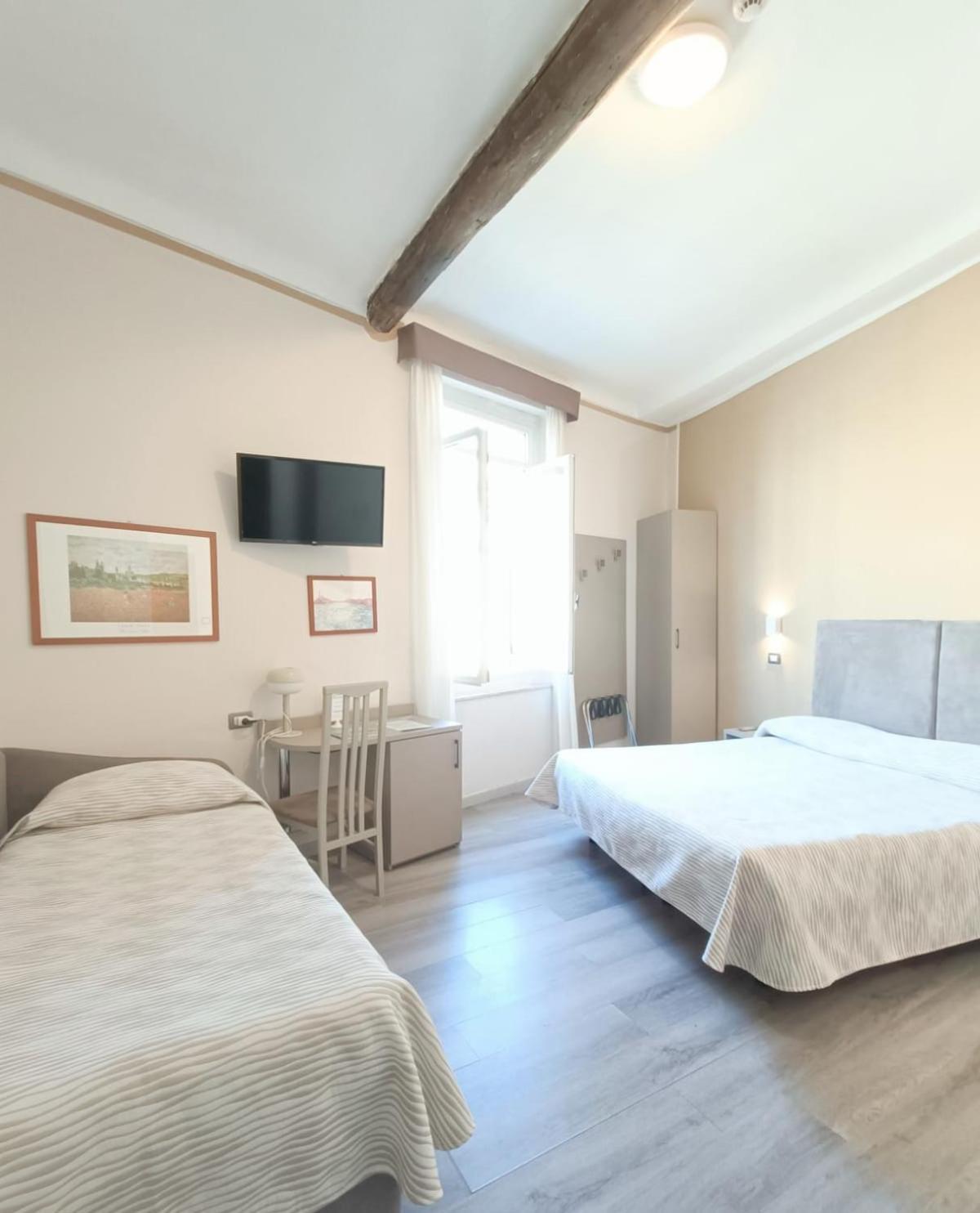 Triple Room - Photo 4
