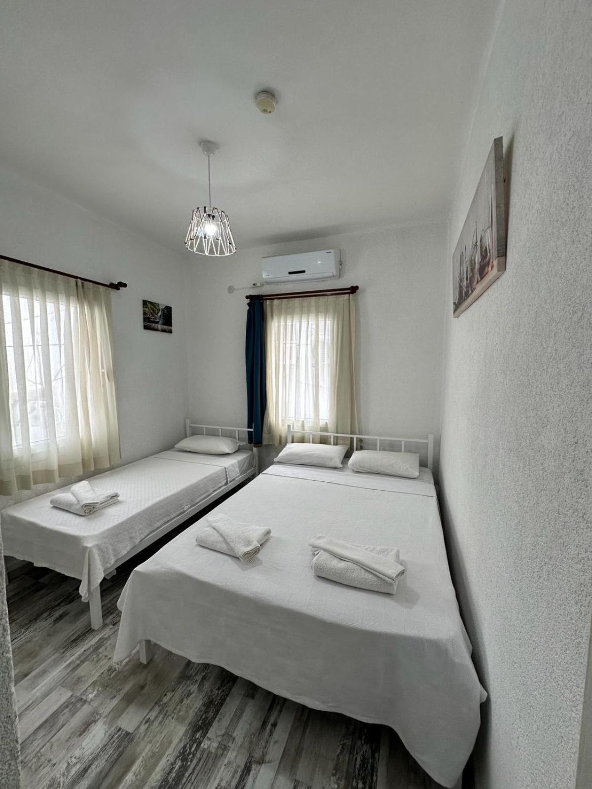 Standard Triple Room photo 1